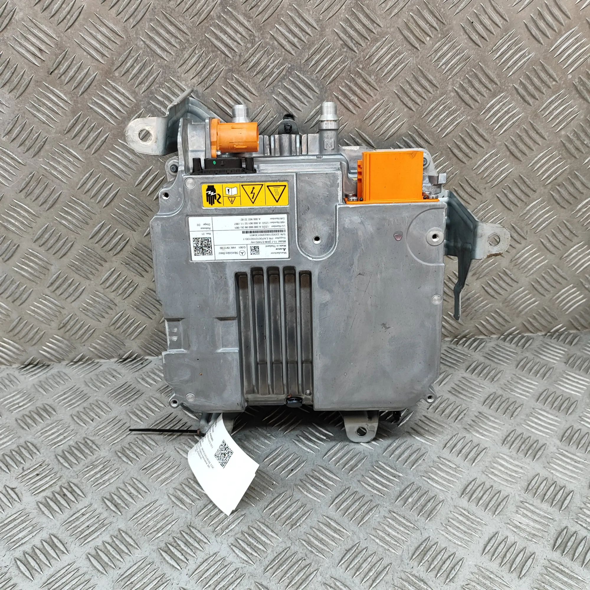 Mercedes-Benz EQC (N293) Inverter A0009015211, A0009023282, A0009009935 Inverter ...