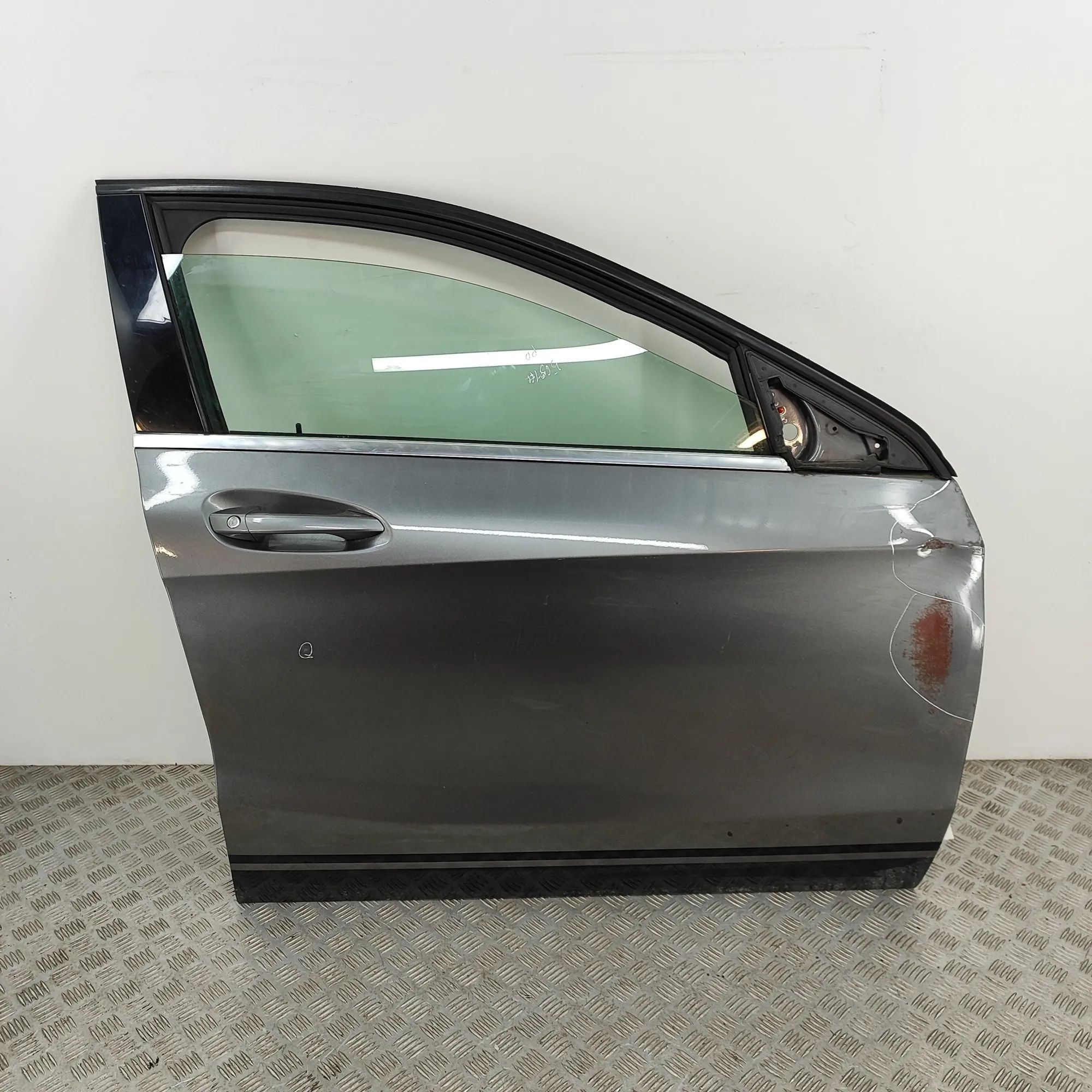 Mercedes-Benz A (W176) Front Right Door A1767200105 Front Right Door MERCEDES-BENZ A-CL...