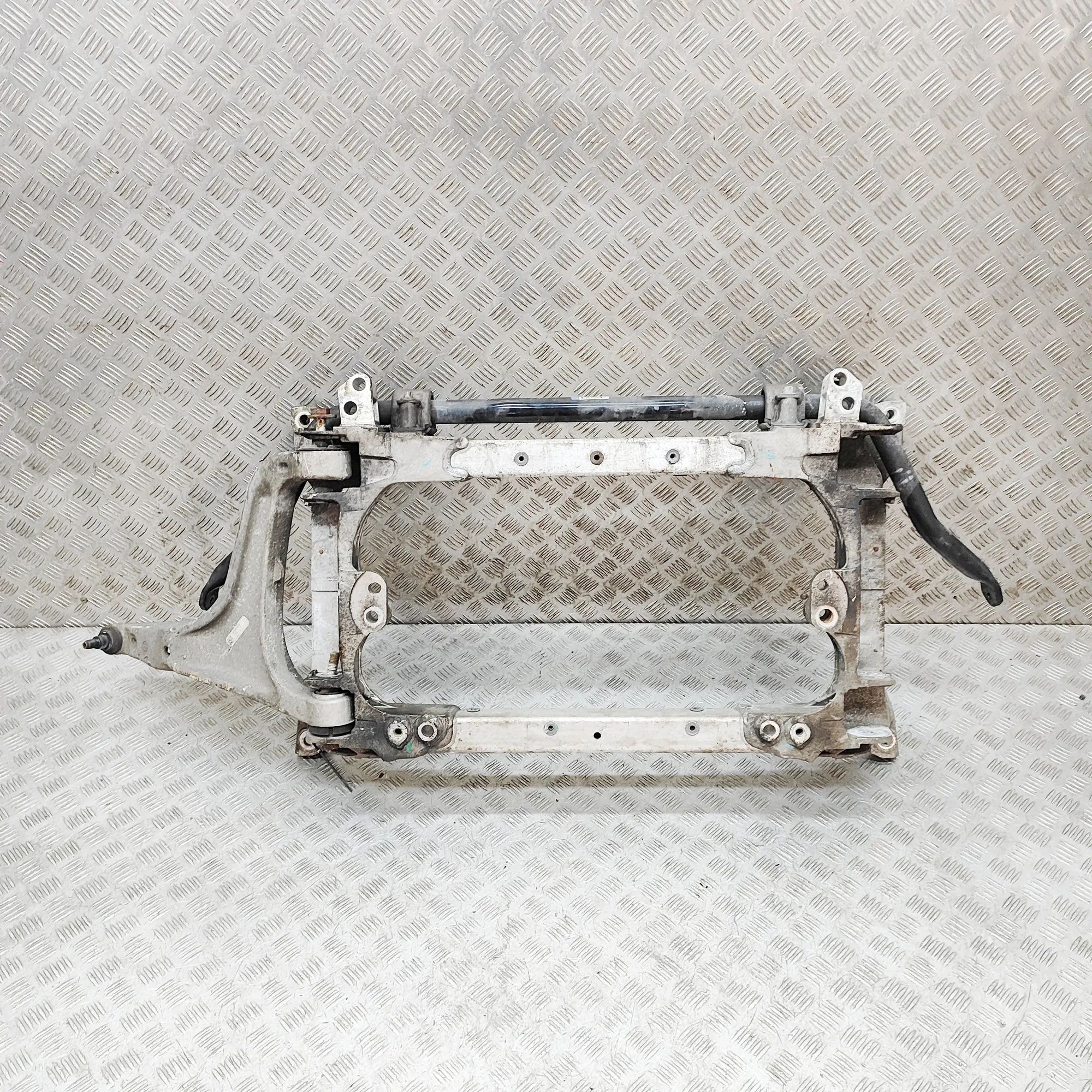 Maserati Ghibli Front subframe 670007274, 06700072740, 670001600 Front Subfram...