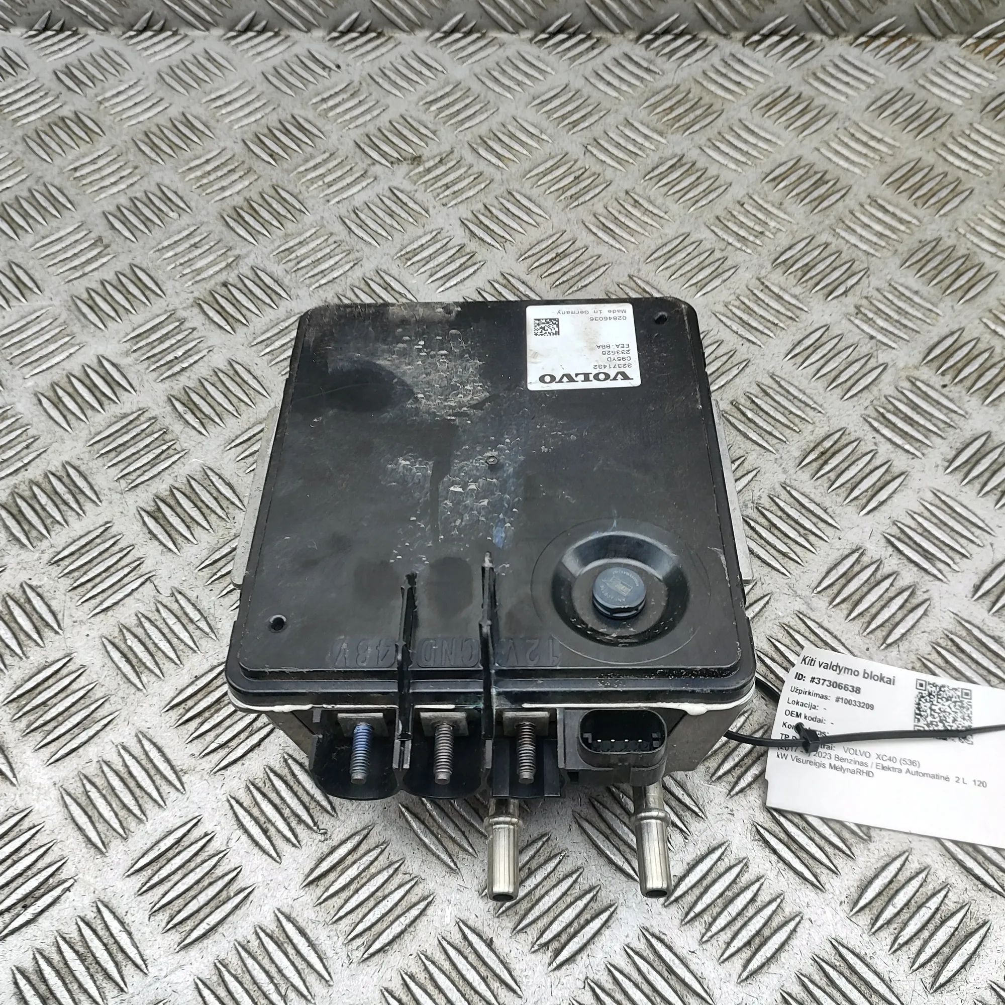 Volvo XC40 / EX40 Inverter 32371432 Inverter VOLVO XC40 (536) (2017-...)

...