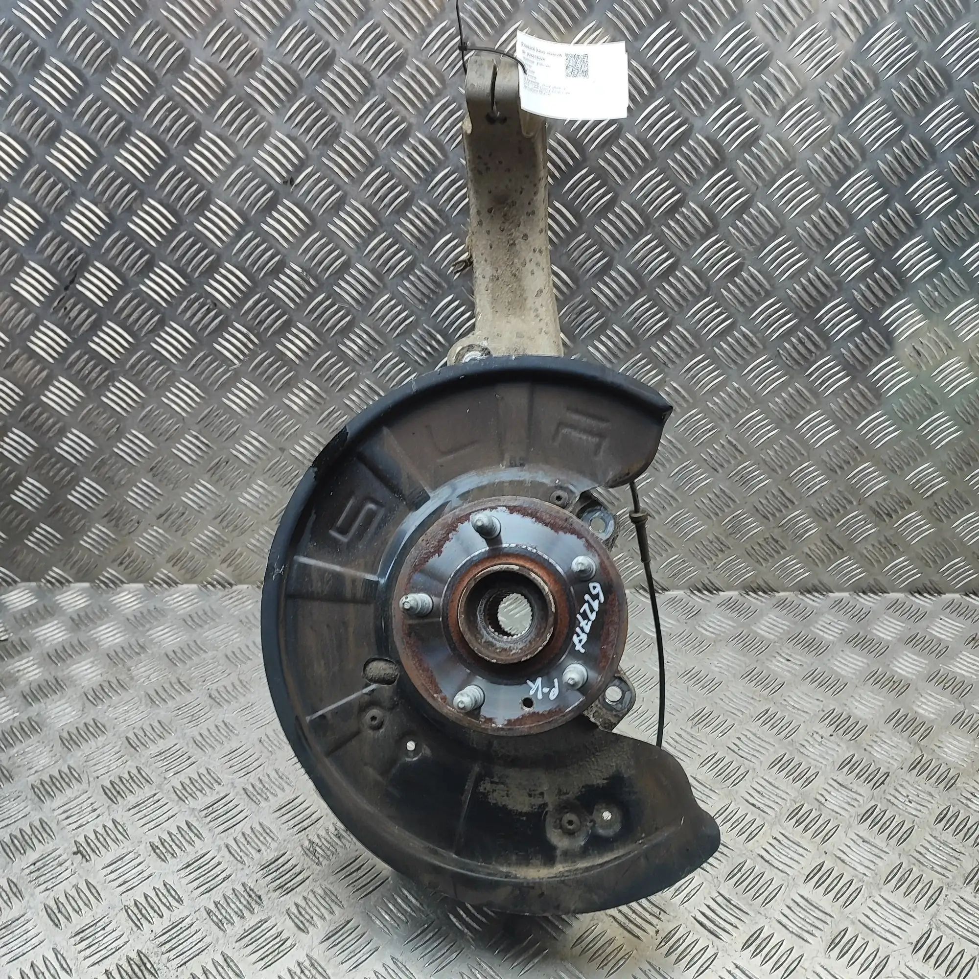 Tesla Model X Front Left Wheel Hub 1027170-00-B, 1027311-00-F Front Left Wheel Hub...