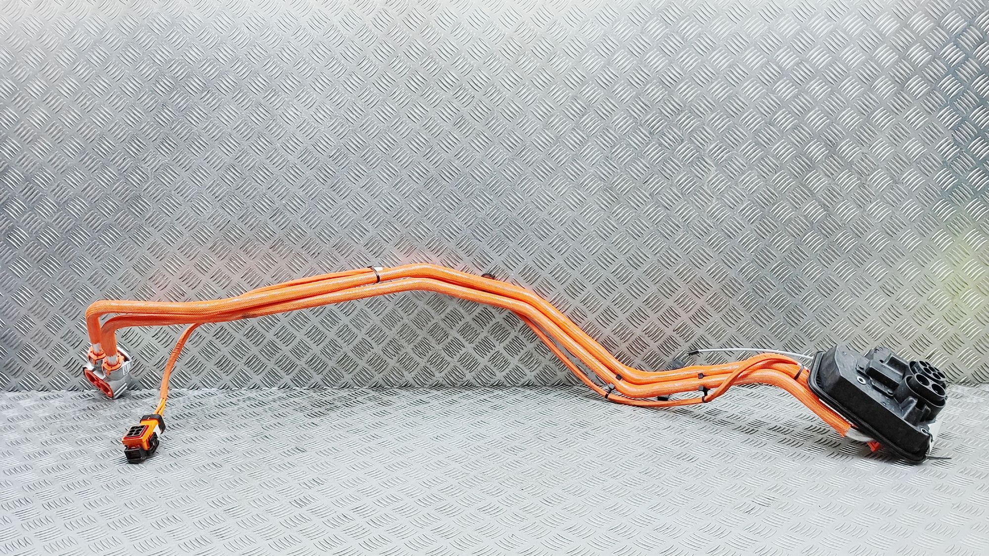 Tesla Model Y Battery Charging Cable 1501773-60-B, 1509395-10-C, 1490374-20-D Batter...