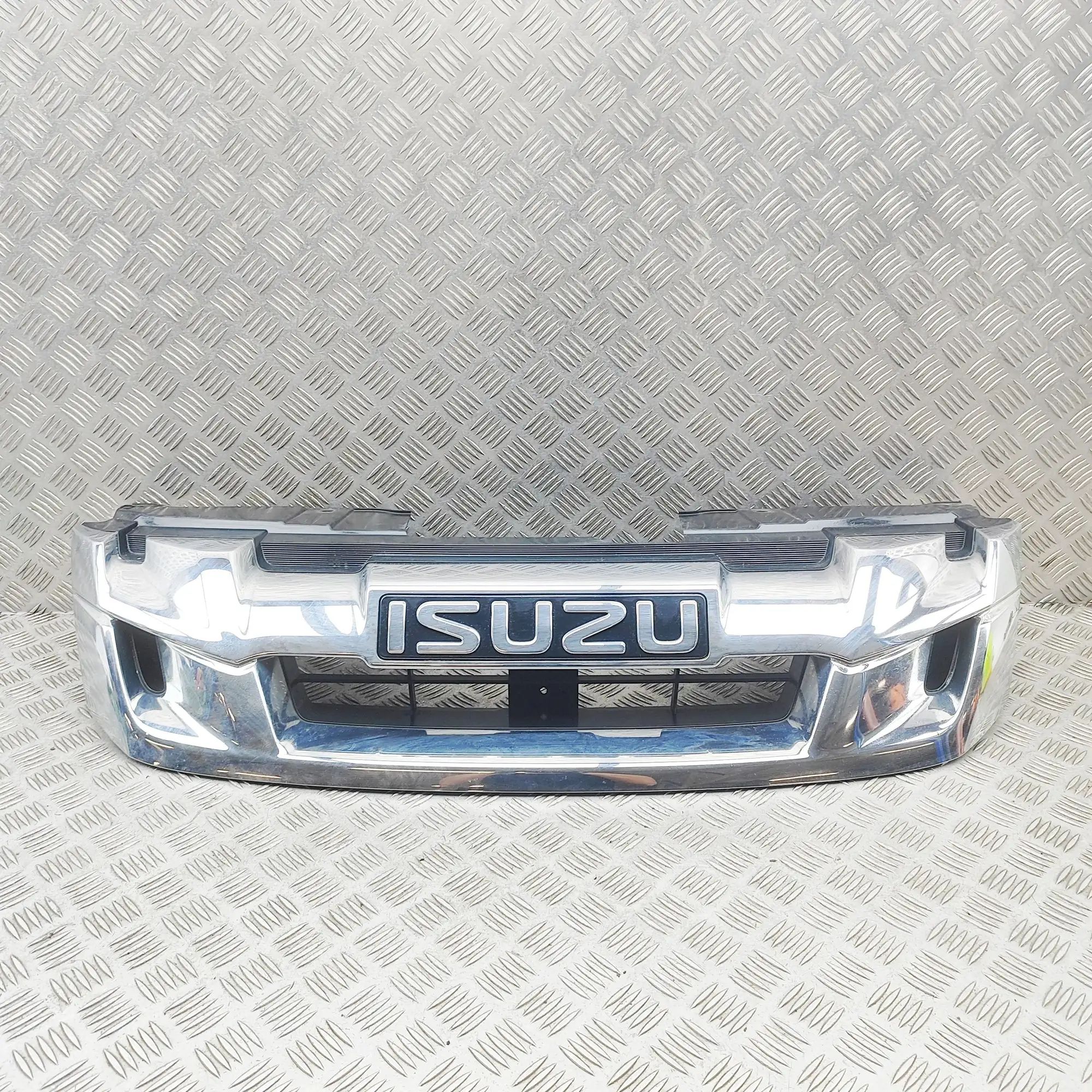 Isuzu D-Max Radiator Grille 8981938690, 8-98193-869-0 Radiator Grille ISUZU...