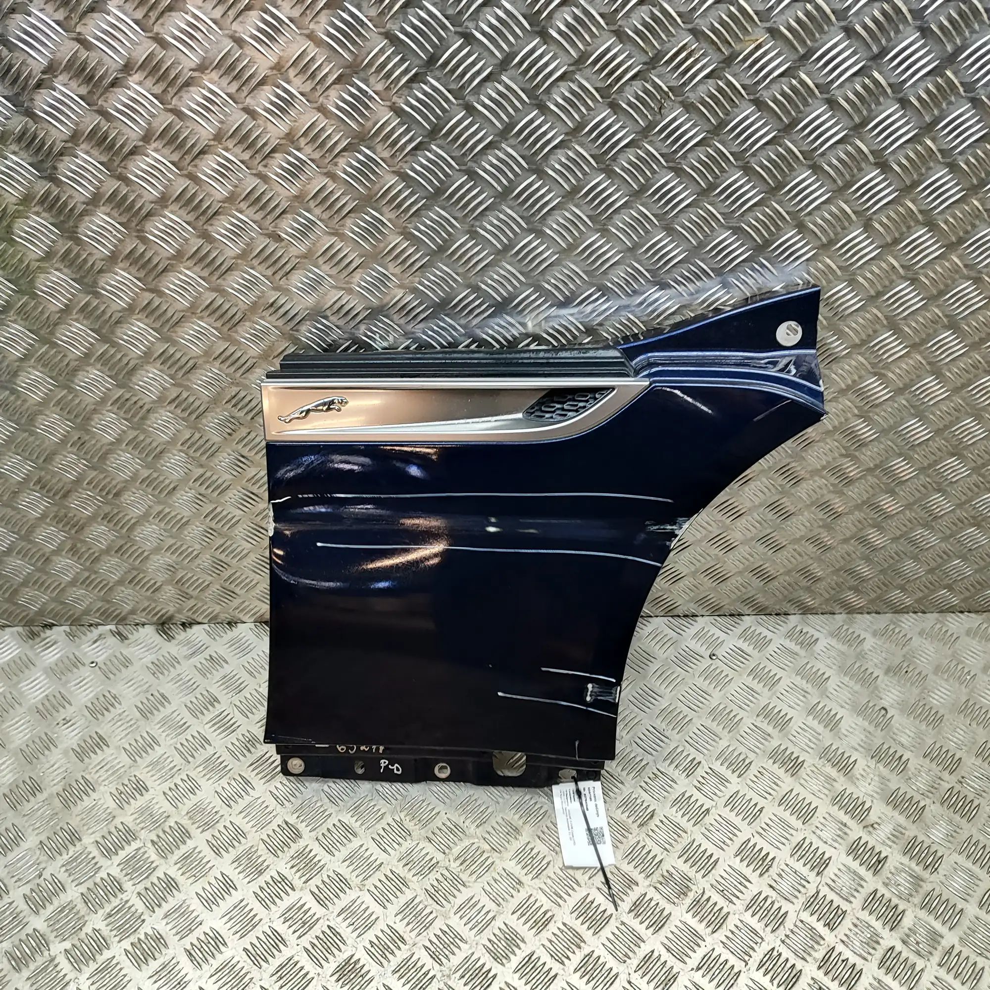 Jaguar F-Type Front Right Fender EX53-16015-AN Front Right Fender JAGUAR F-TYPE ...