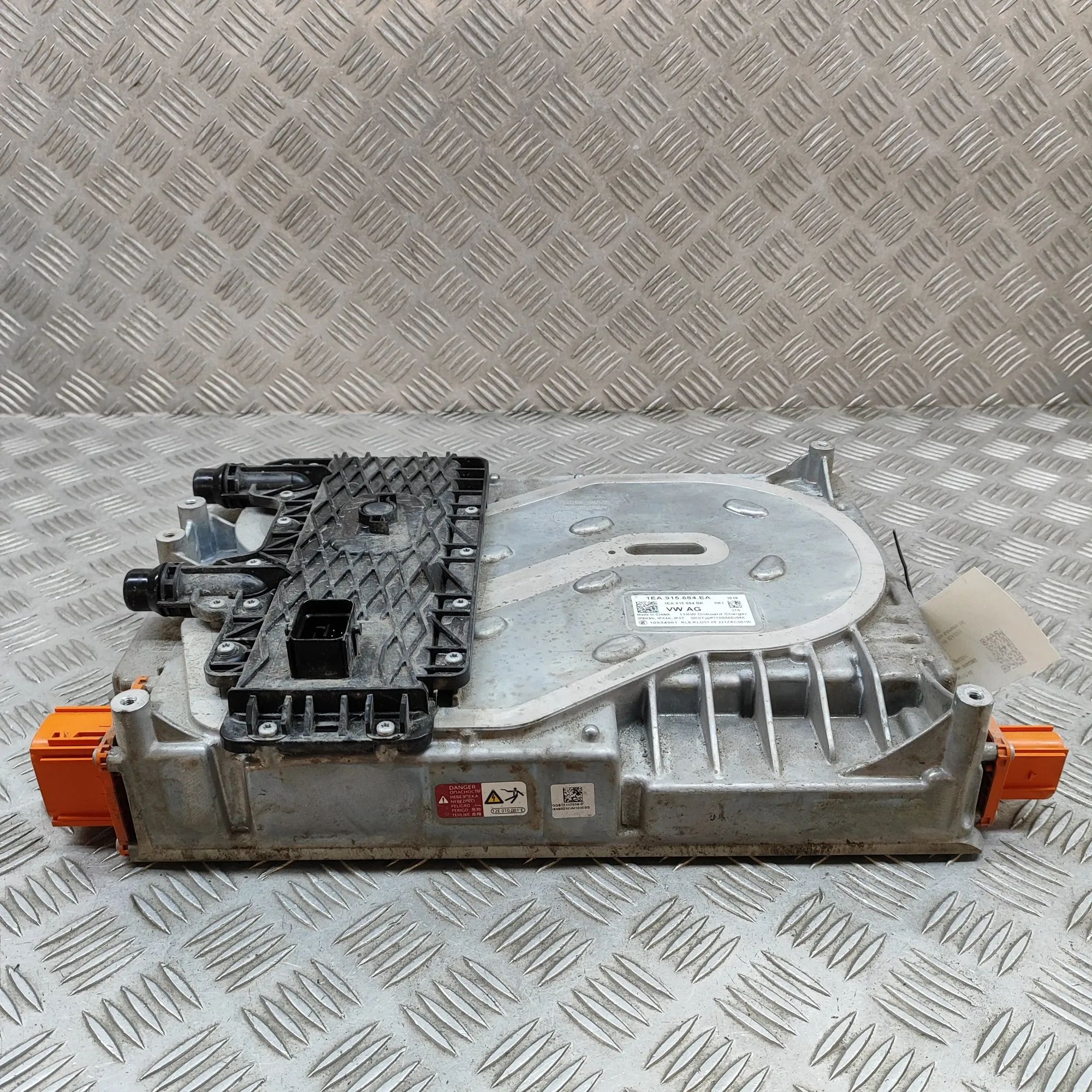 Volkswagen ID.4 инвертор 1EA915684BK, 1EA915684EA Inverter VW ID.4 (E21)...