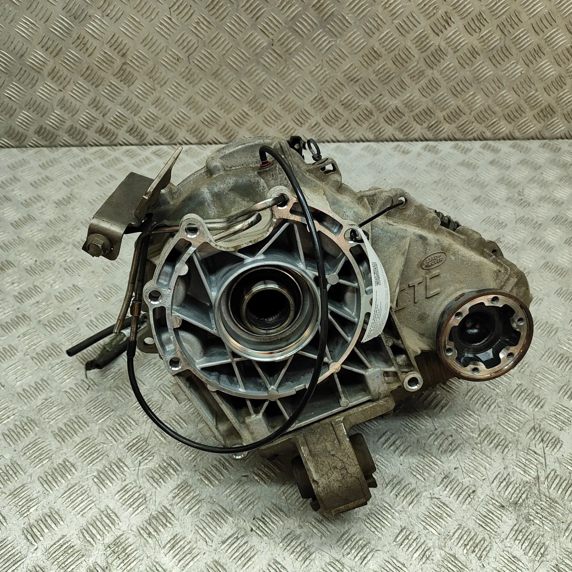 Land Rover Range Rover Sport (L494) Vahekast / nurkreduktor HPLA-7K780-AD Transfer Box LAND ROVER RANGE ROV...