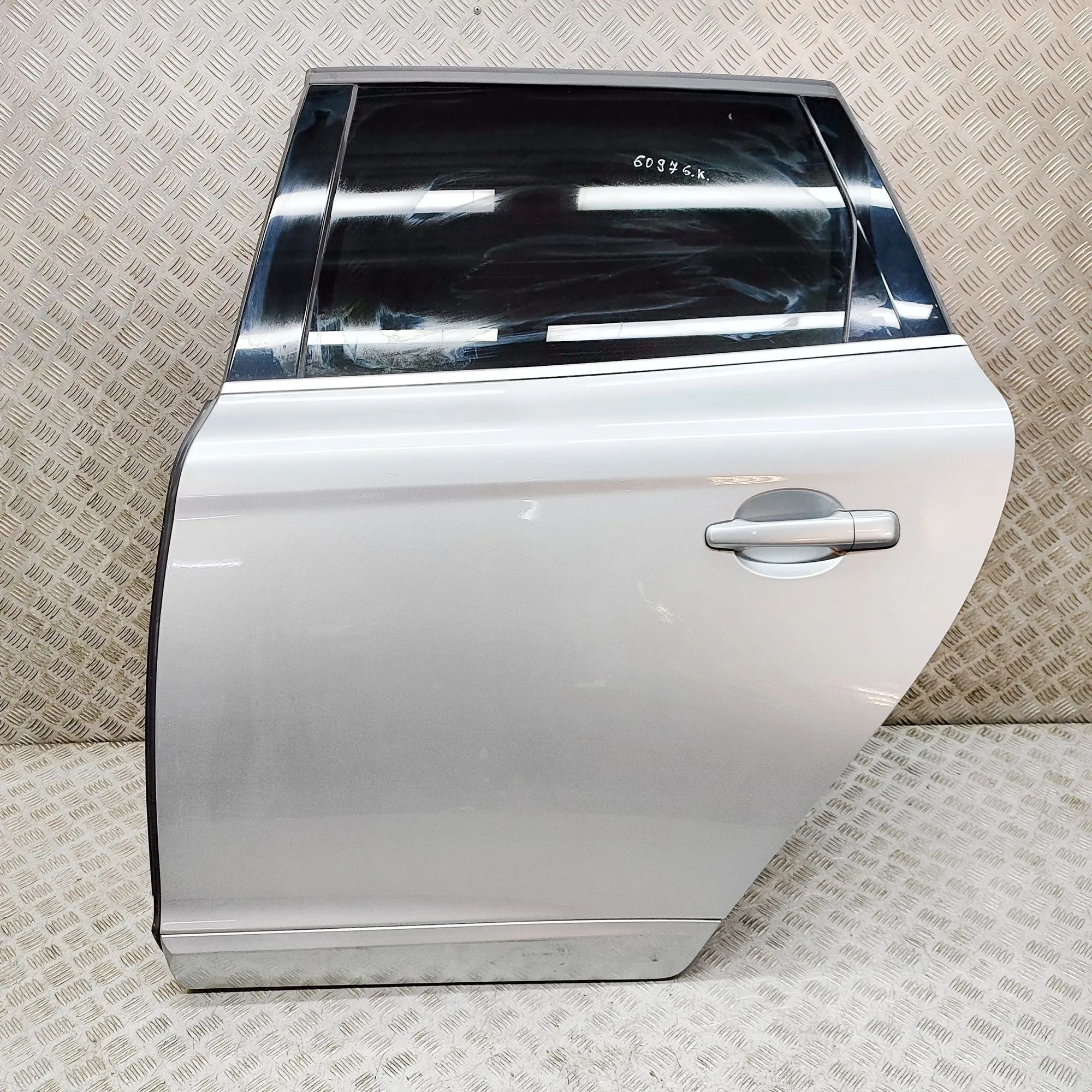Volvo XC60 Rear Left Door 31402417 Rear Left Door VOLVO XC60 (2008-2017)
...