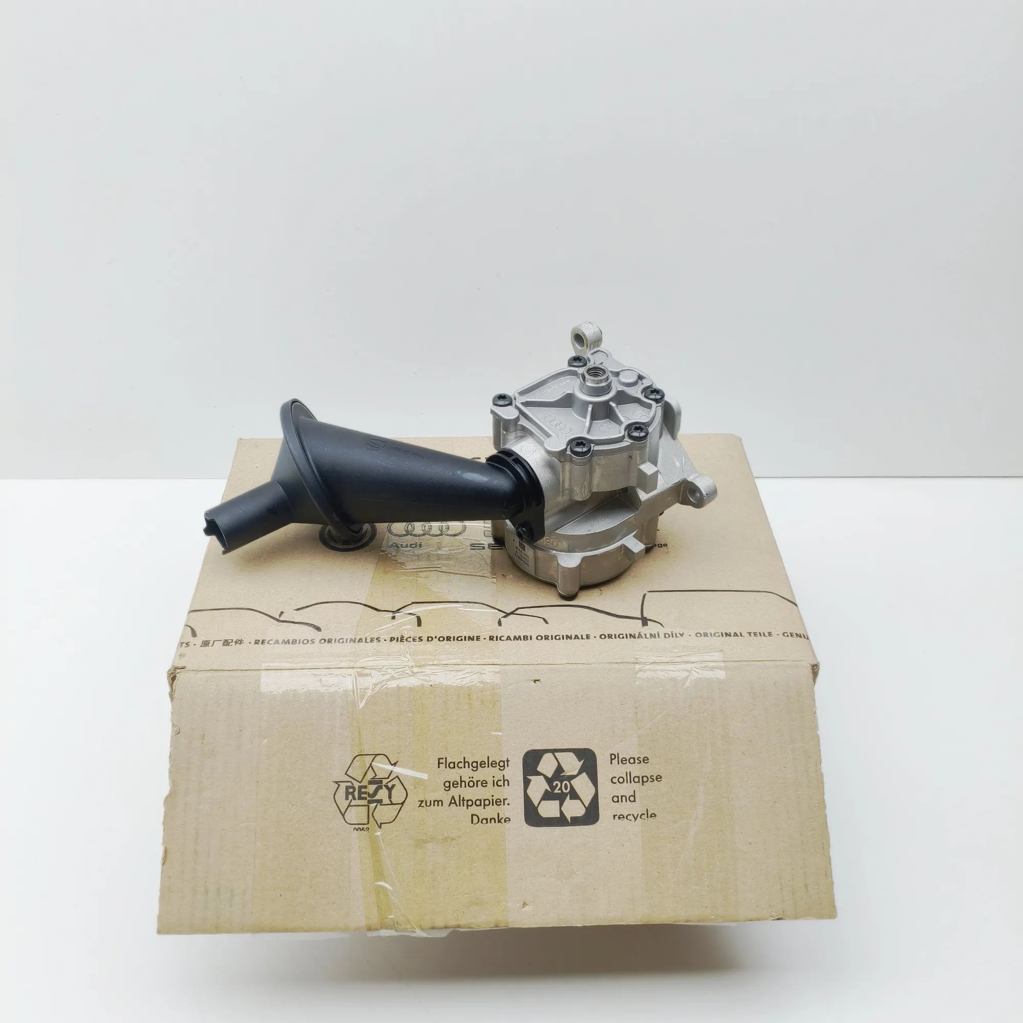 Audi Q7 (4L) Oil Pump 059115103 Oil Pump AUDI Q7 (4L) (2006-2015)

Pa...