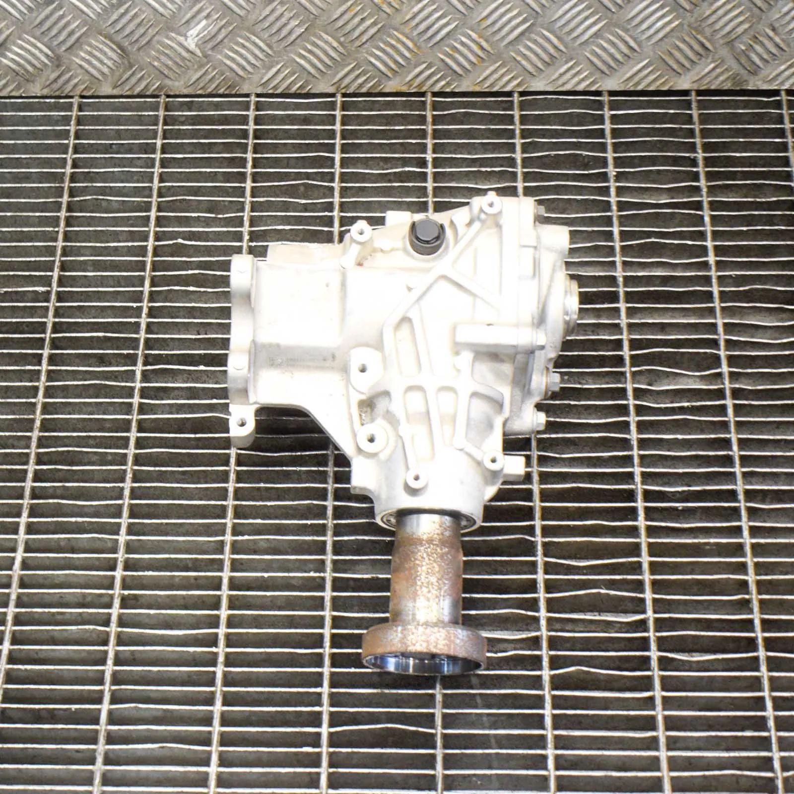 Volvo XC40 / EX40 Transfer box T6506595, 31492988 Transfer Box VOLVO XC40 (536...