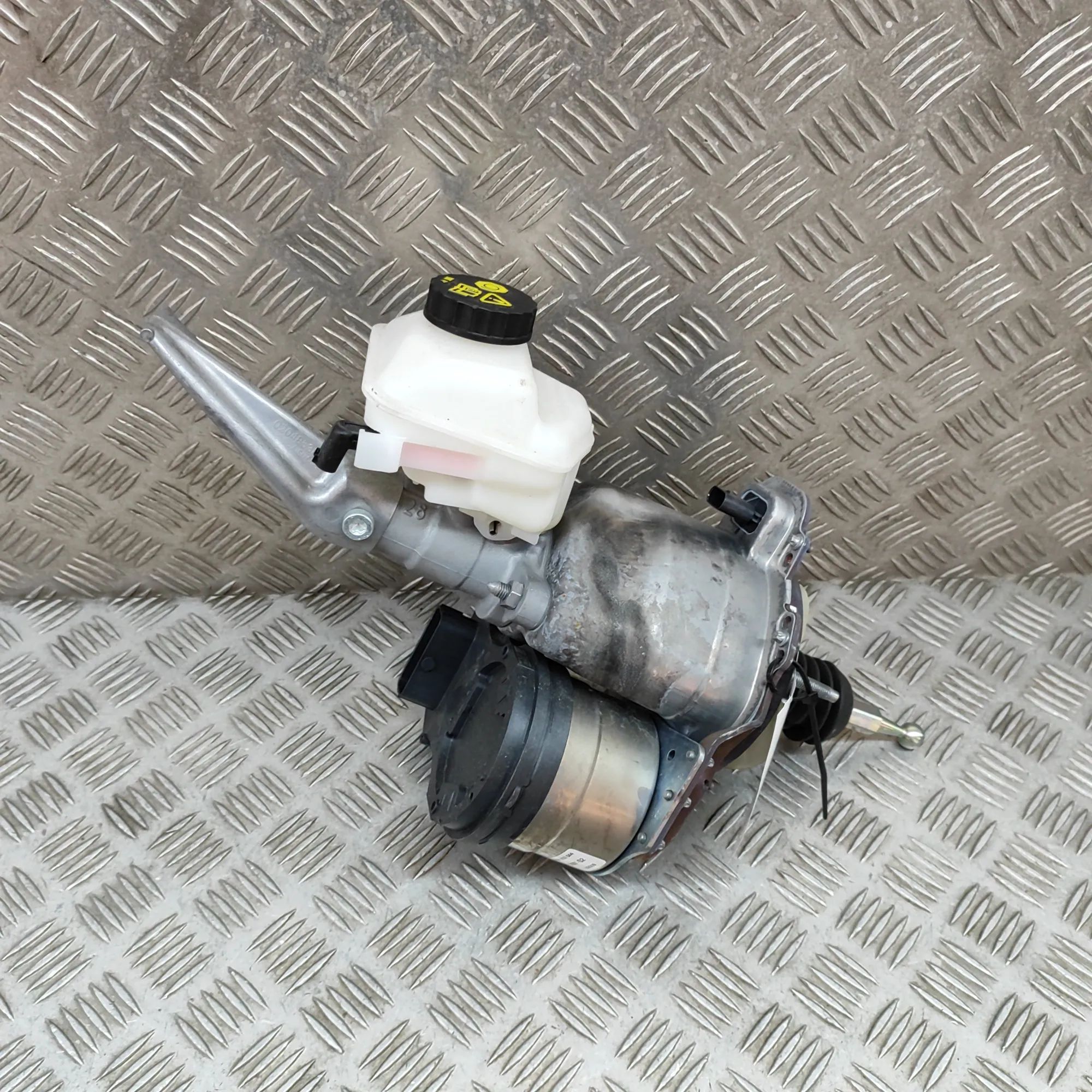 Mercedes-Benz EQE (V295 / X294) Brake Servo Booster 0204852044, A2979005013 Brake Servo Booster MER...