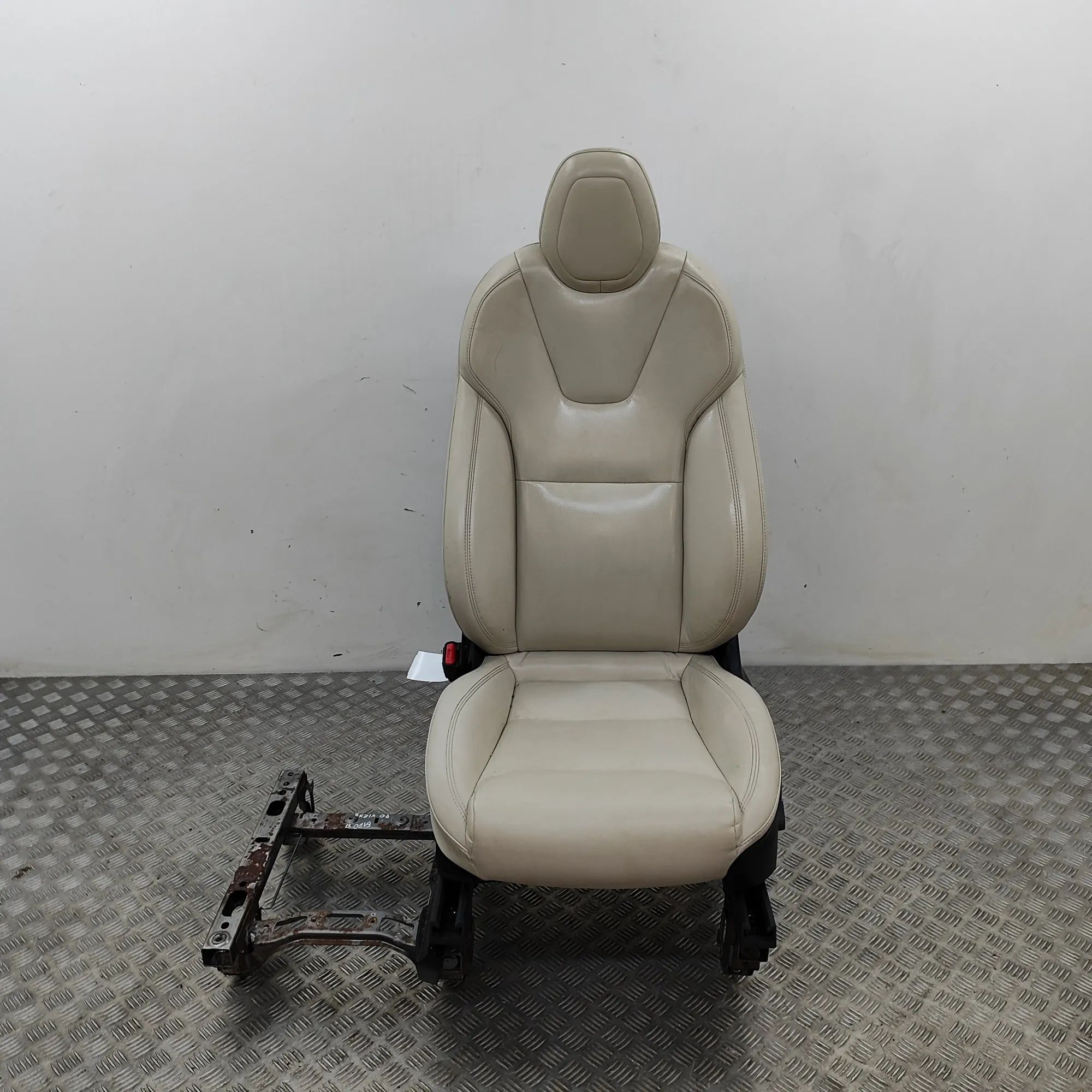 Tesla Model X Front Left Seat 1494916-00-A Front Left Seat TESLA MODEL X (201...