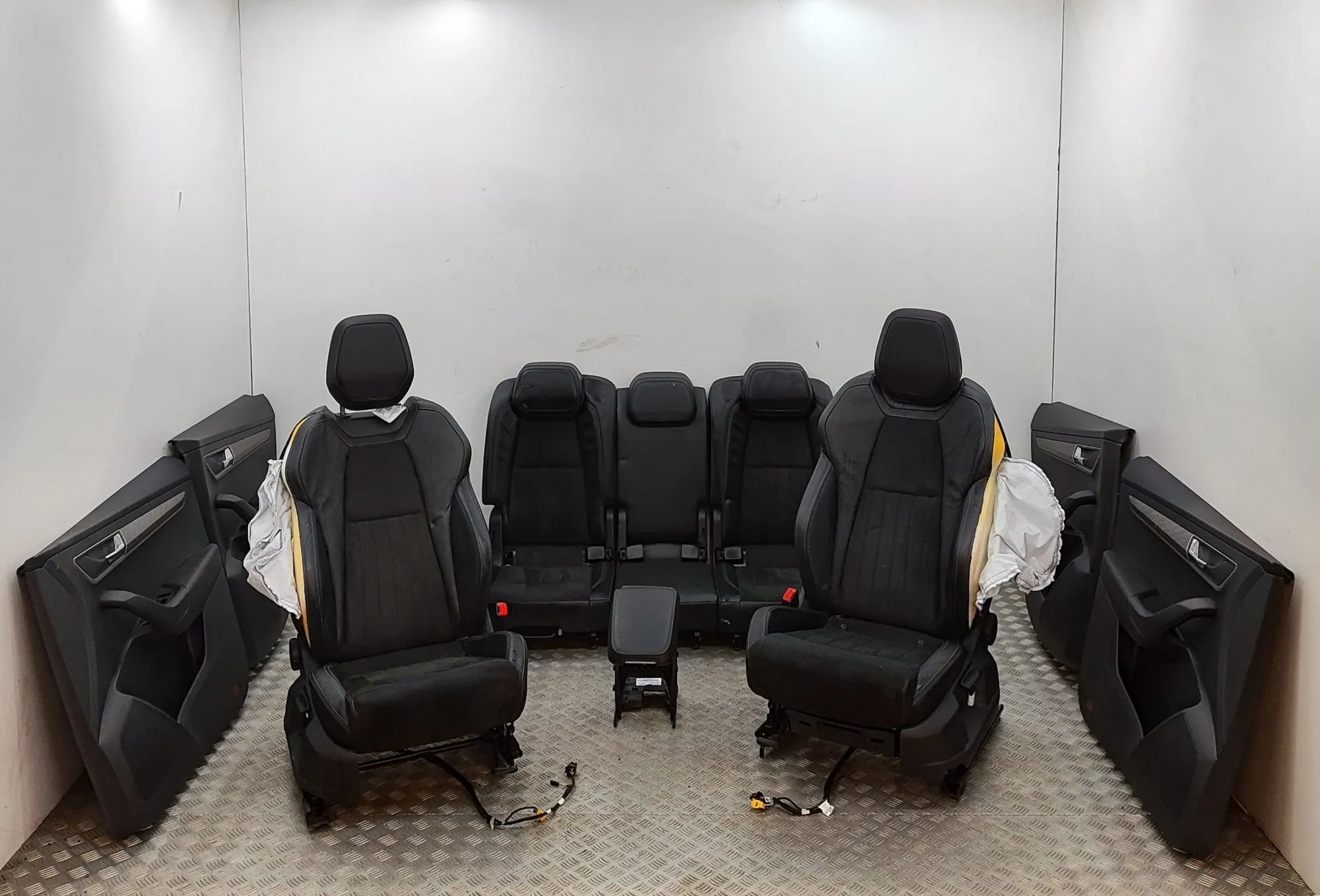 Skoda Karoq Interior Seats W/ Door Cards Kit