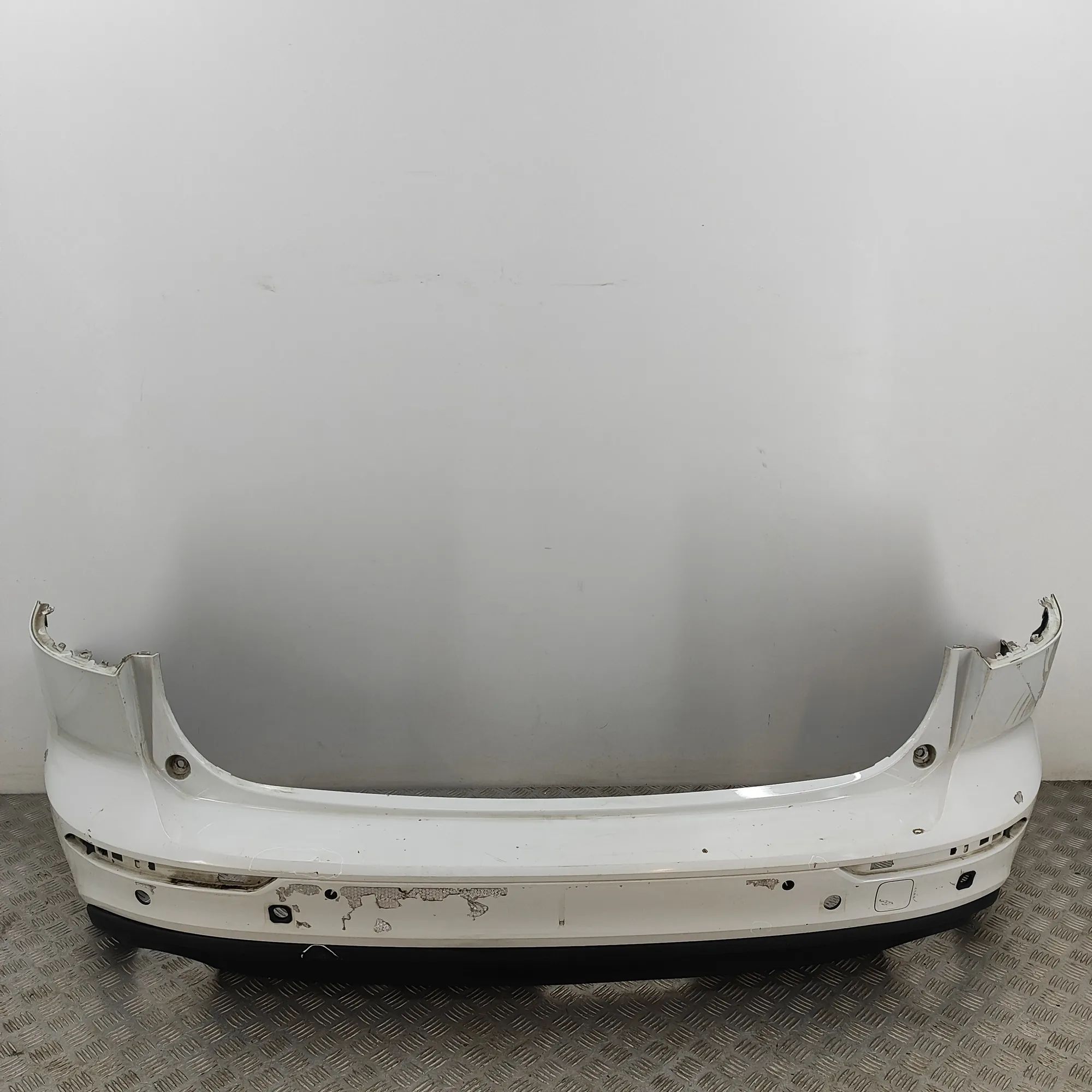 Volvo S60 rear bumper 39796327 Rear Bumper VOLVO V60 (II 225, 227) (2...
