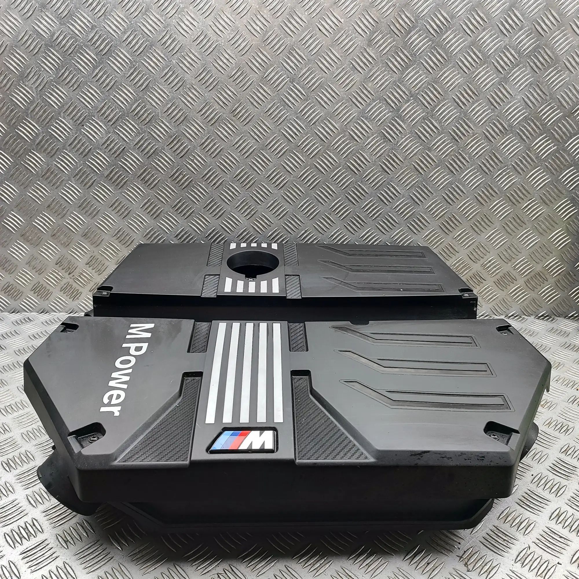 BMW X3 / iX3 (G01) Air filter box  8053367 Air Filter Box BMW X3 (G01, F97) (2017-...