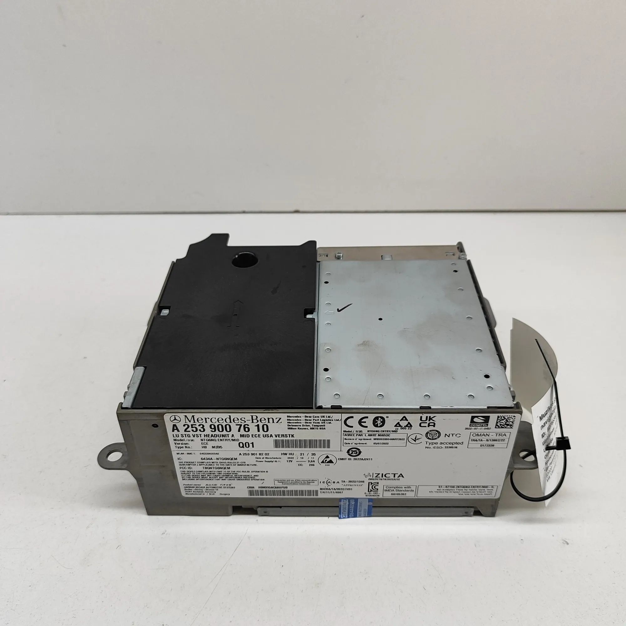 Mercedes-Benz EQC (N293) Music Navi CD Radio Player Head Unit A2539018202, A2539007610 Music Navi CD Radio Pl...