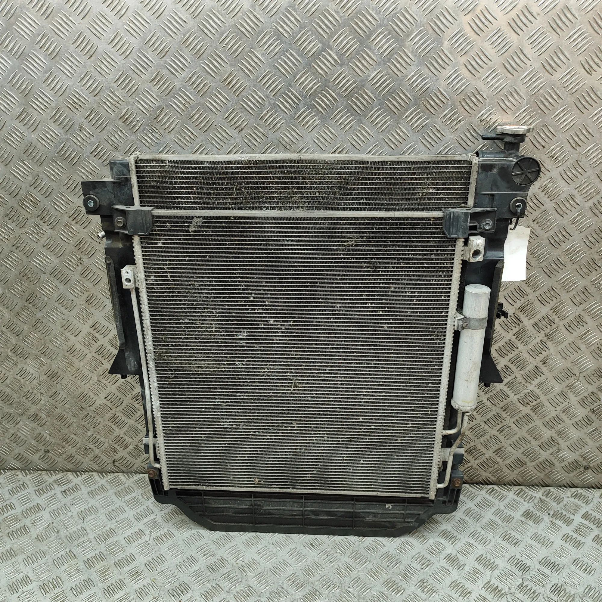 Mitsubishi Eclipse Cross Cooling Radiator Pack 1350A809, 92131A061A Cooling Radiator Pack MITS...
