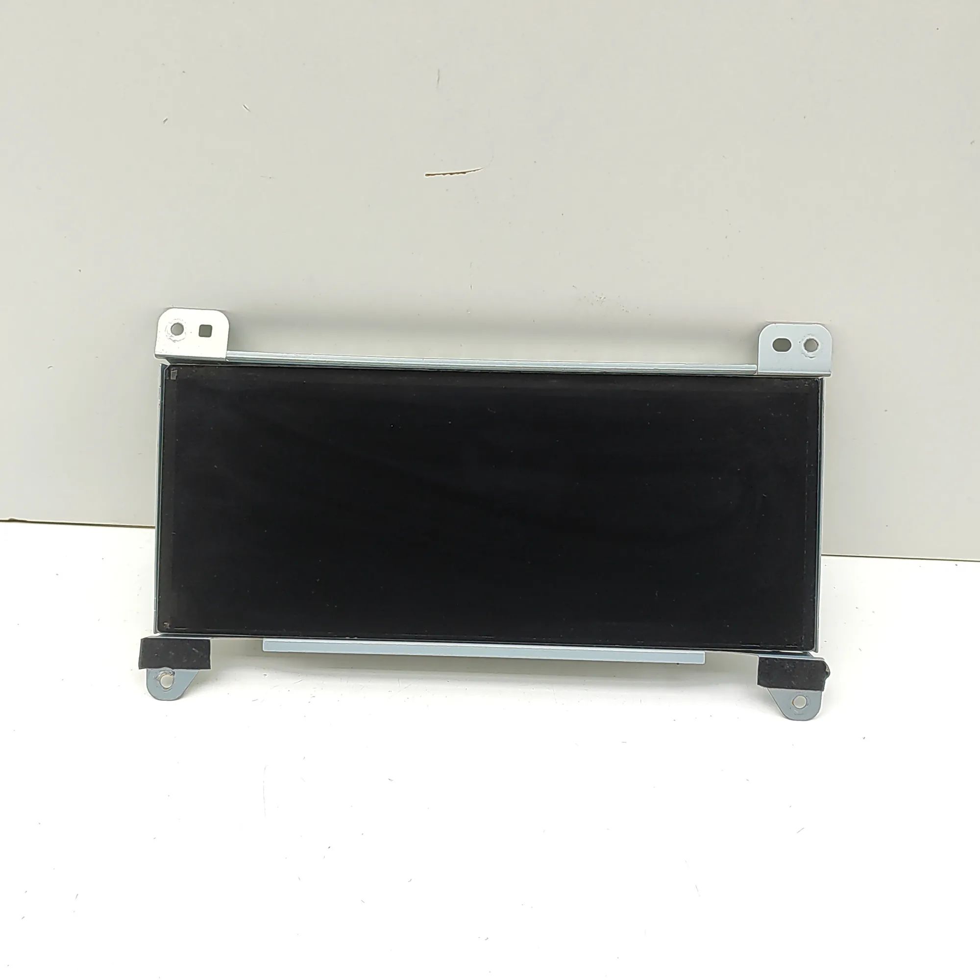 Tesla Model S Instrument Cluster Speedometer 1118894-00-B, 1447934-00-E Instrument Cluster S...