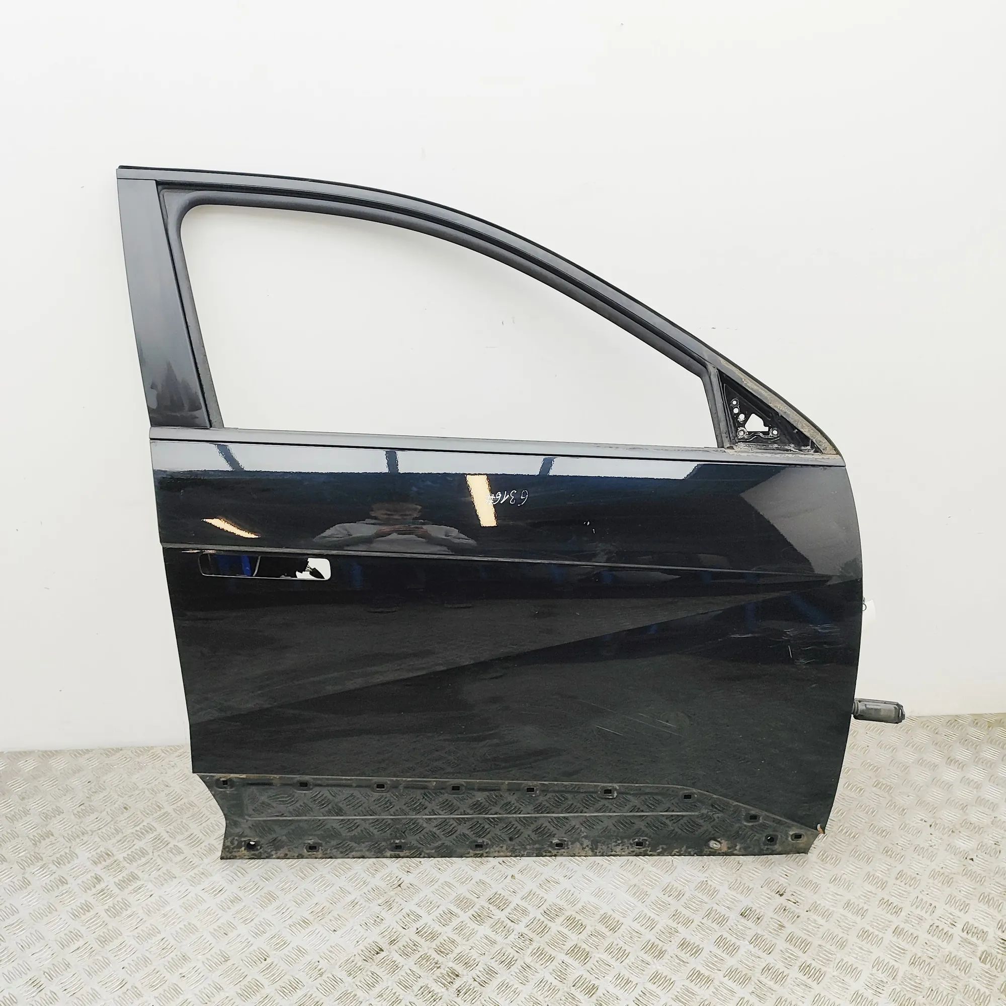Hyundai Ioniq Front Right Door 76004-GI000 Front Right Door HYUNDAI IONIQ (5 N...