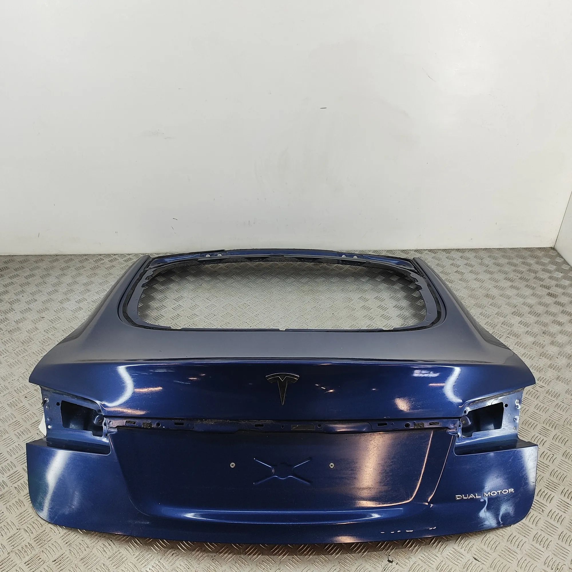 Tesla Model S Tailgate Bootlid 1025414-01-C Tailgate Bootlid TESLA MODEL S (20...