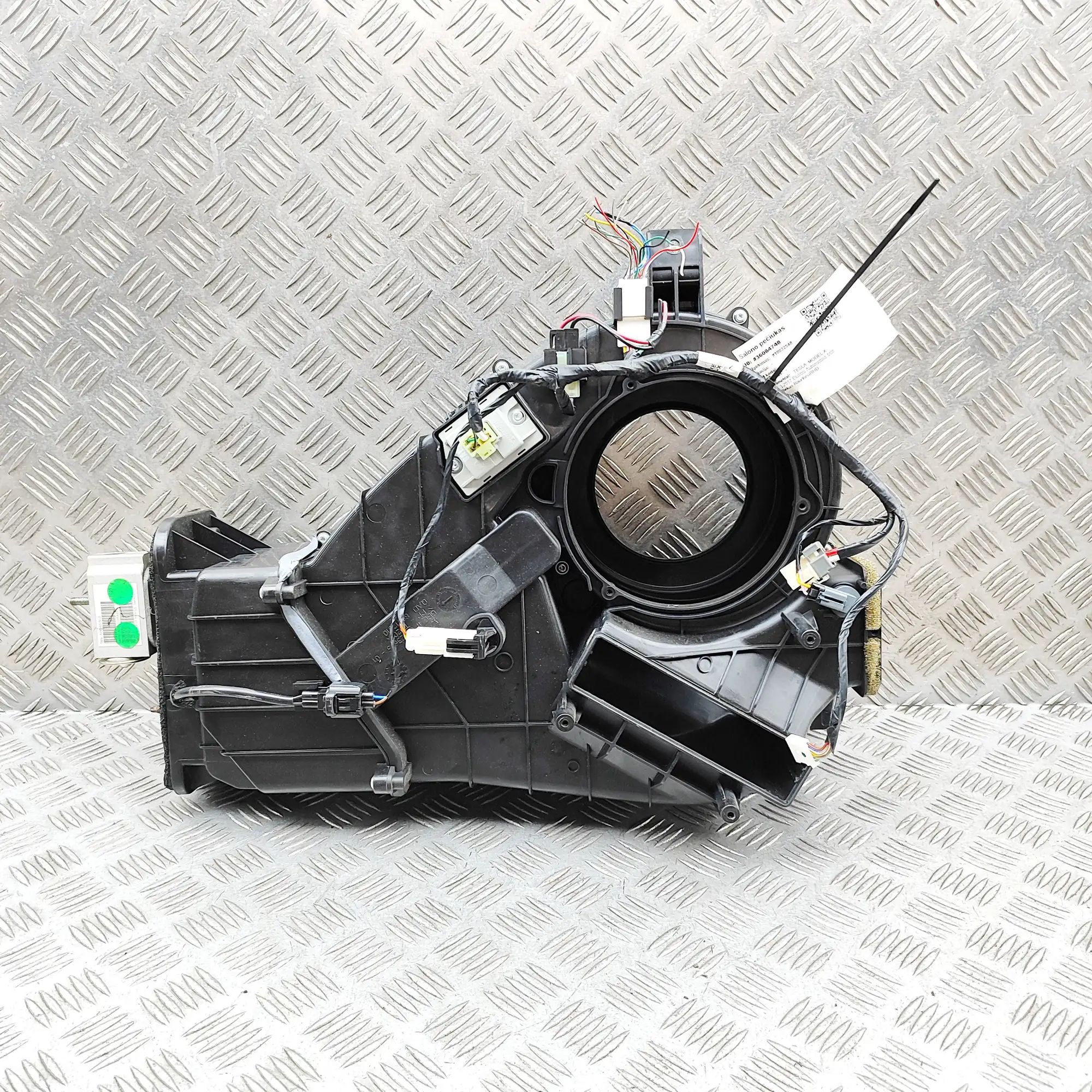 Tesla Model X Interior Heater 1023883-00-H Interior Heater TESLA MODEL X (201...
