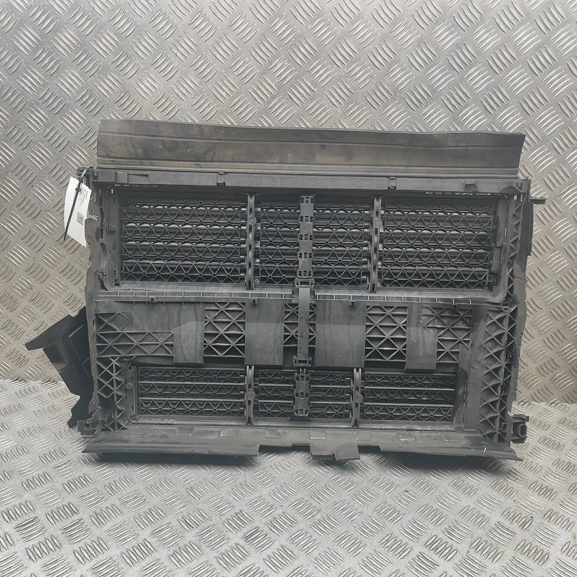 Peugeot 308 Radiator Air Intake Channel 1129698XX, 9818545880, 9818198680 Radiator Air ...