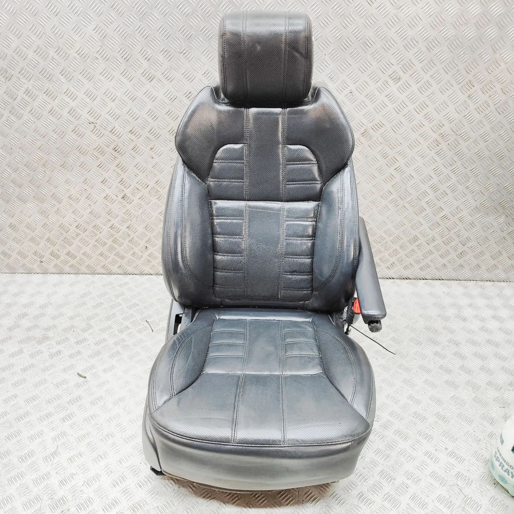 Land Rover Range Rover Sport (L494) Front Right Seat DK62-600C98-GC Front Right Seat LAND ROVER RANG...