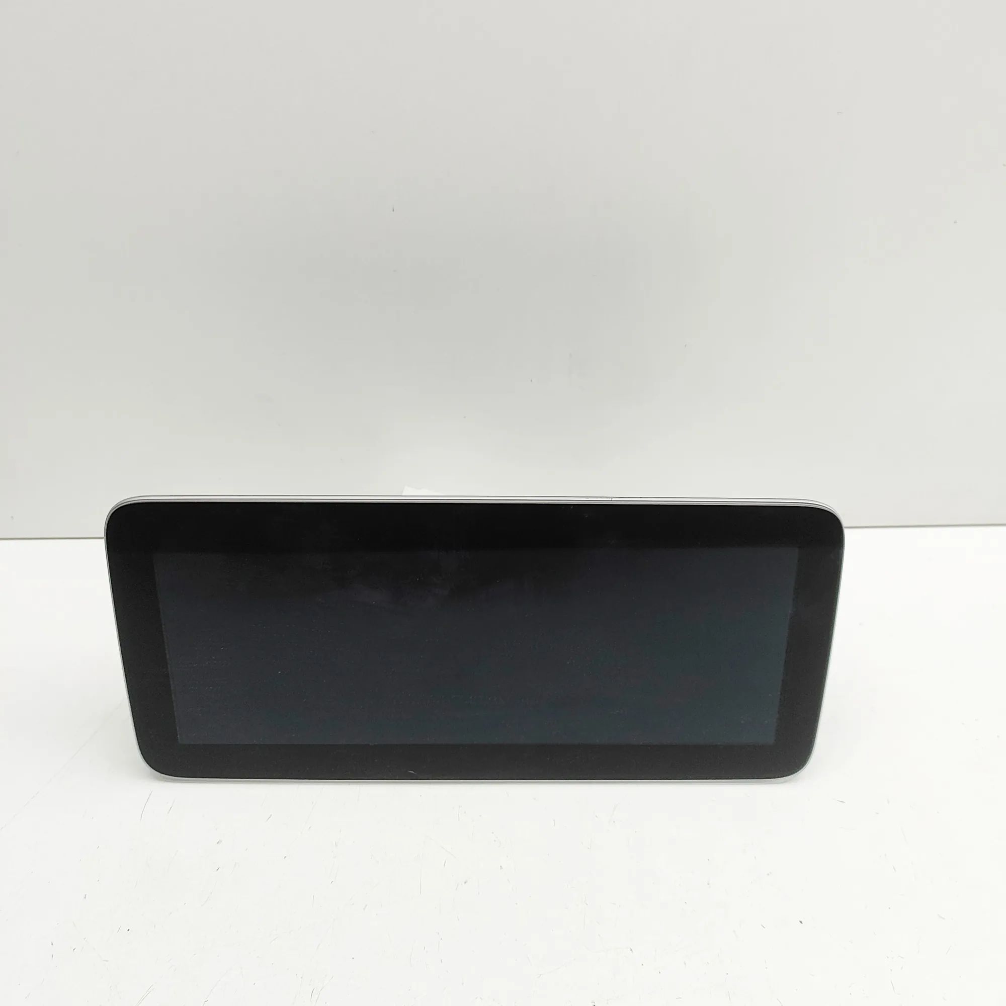 Mercedes-Benz A (W176) Navigation Screen Display A2059013520, A2059023321, A2059000441 Navigatio...