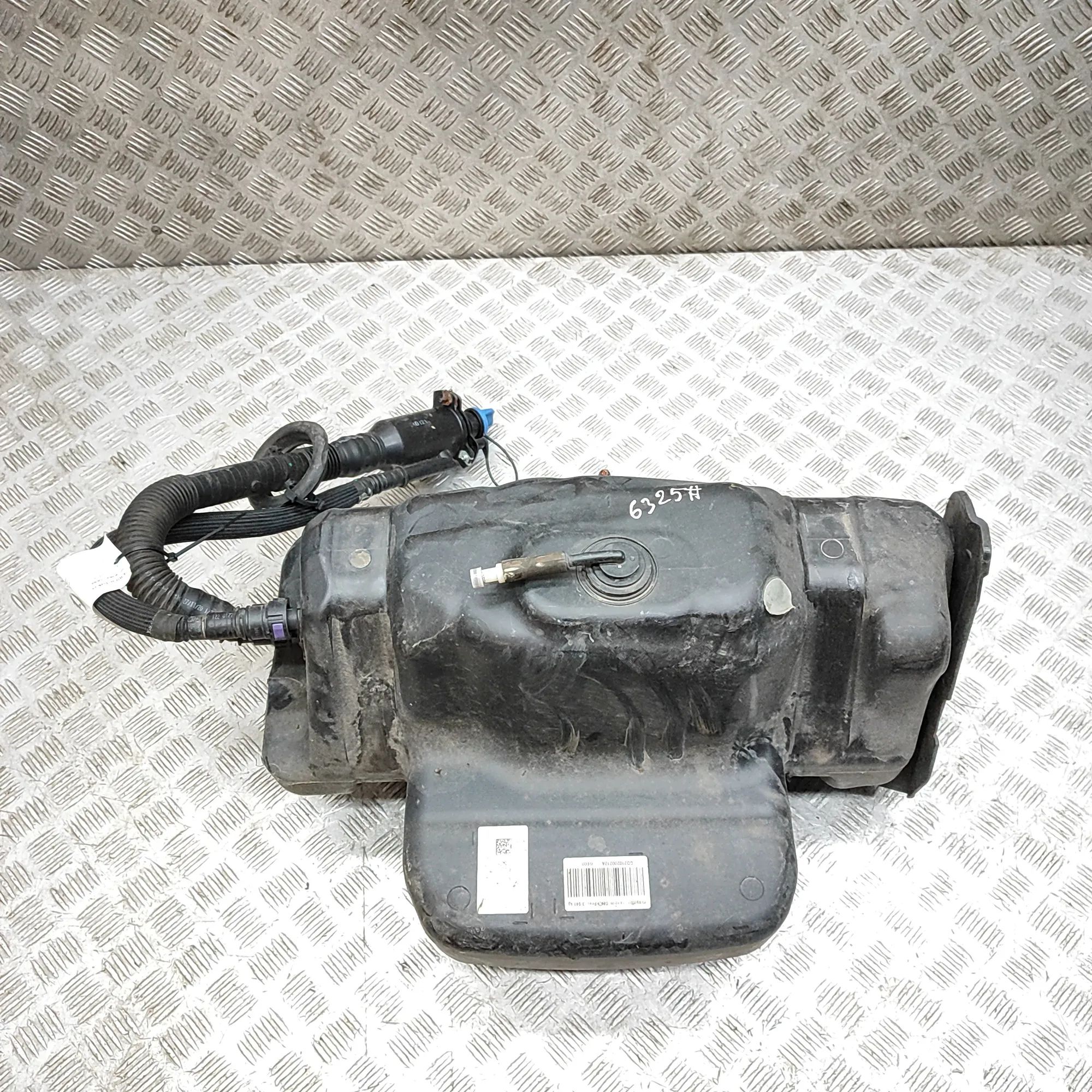 Iveco Daily Adblue tank 5802328109, 5802327987 AdBlue Tank IVECO DAILY ...
