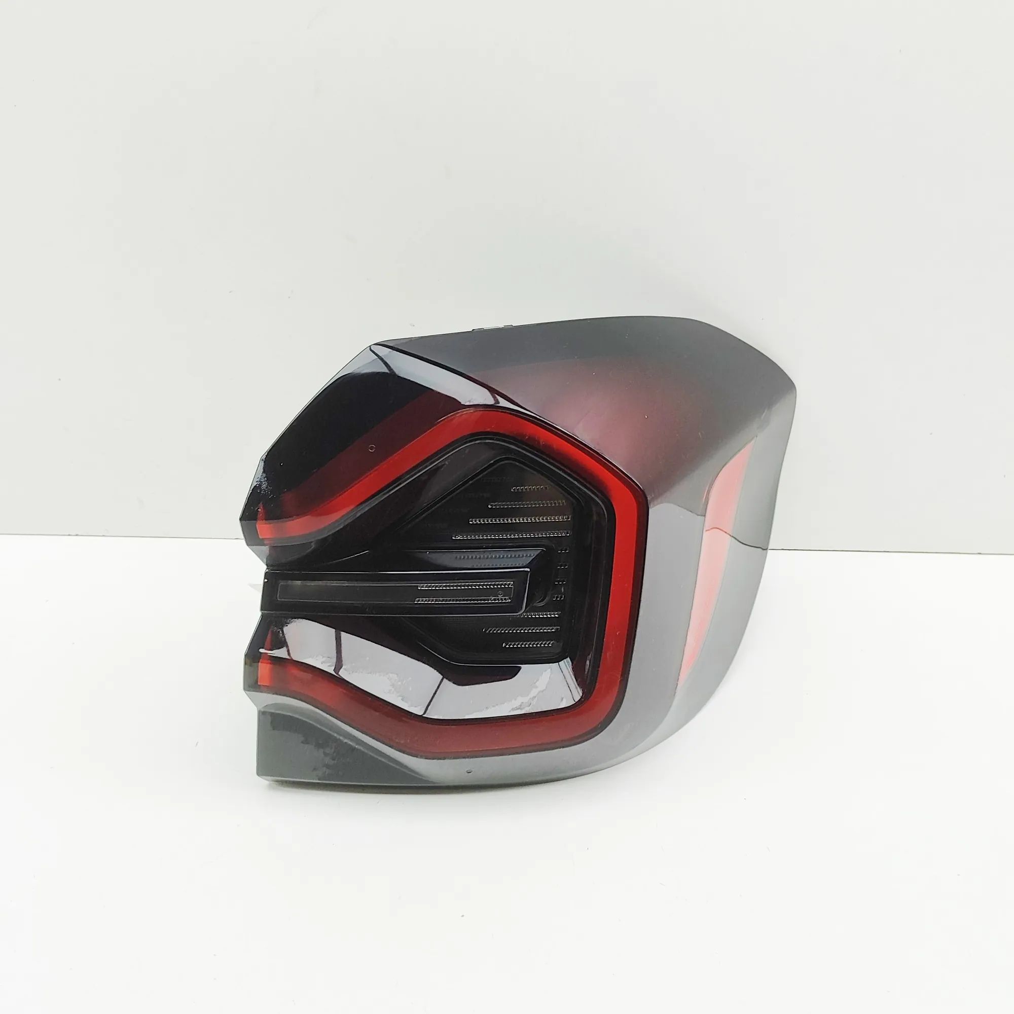 BMW X3 / iX3 (G01) Rear Right Tail Light 9463048 Rear Right Tail Light BMW X3 (G01, F97)...