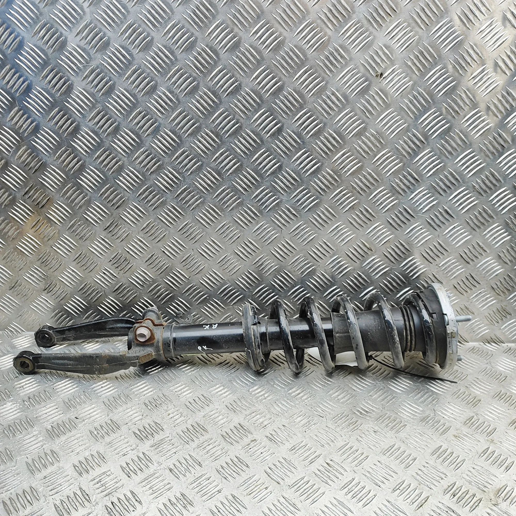 Mazda CX-80 Front Left Shock Absorber KJH3-34-900 Front Left Shock Absorber MAZDA CX-...