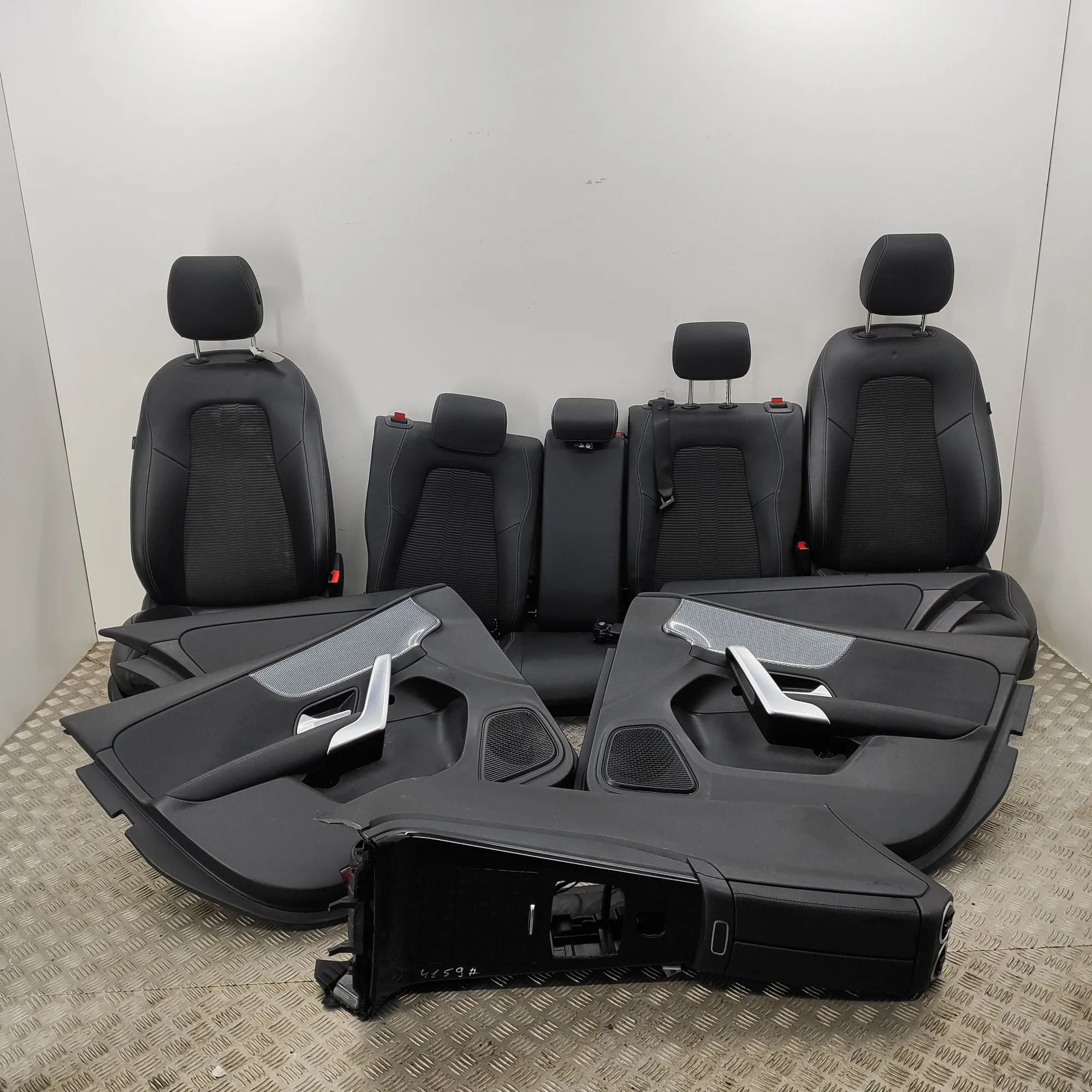 Mercedes-Benz A (W176) Interior Seats W/ Door Cards Kit A1776802401, A1679054700, A1777201601, A1777201...