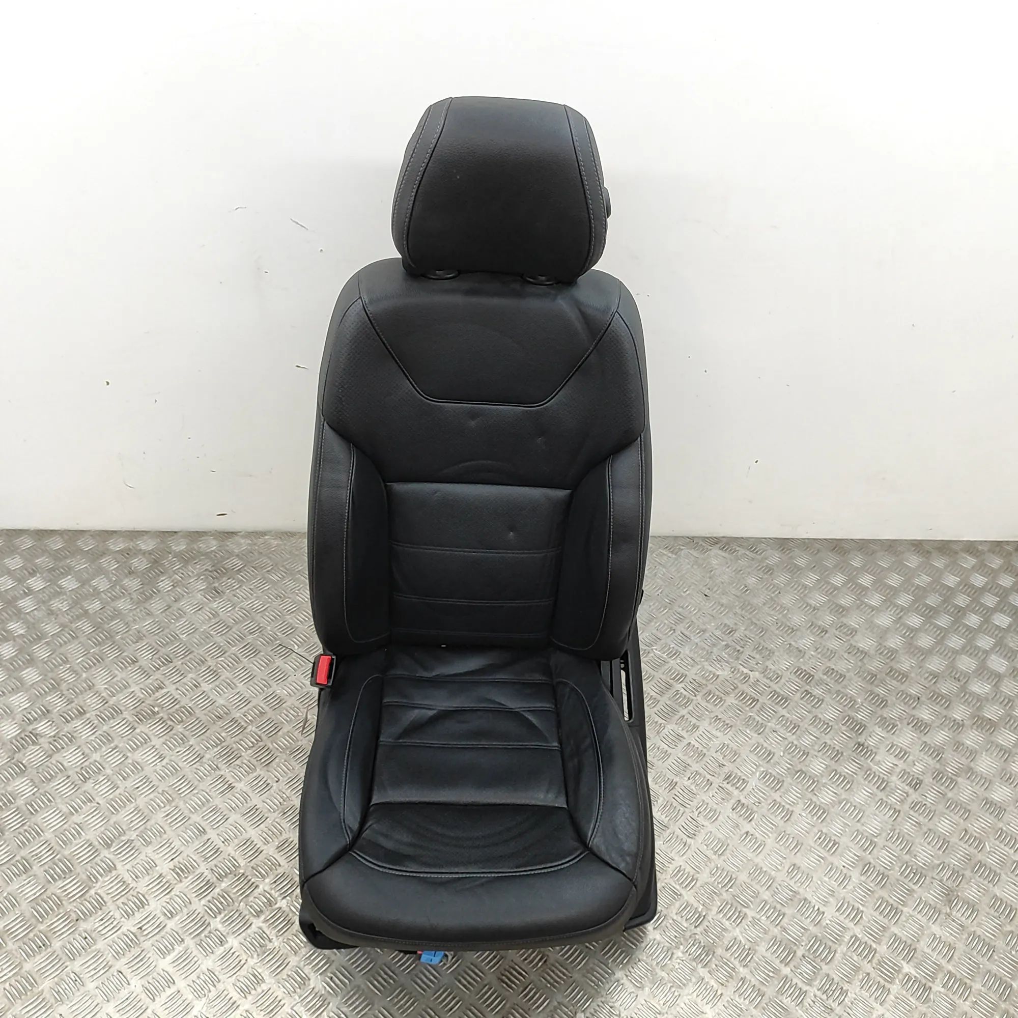 Mercedes-Benz ML / GLE (W166) Front Left Seat A2929107502, A1669100334, A2929100705 Front Lef...