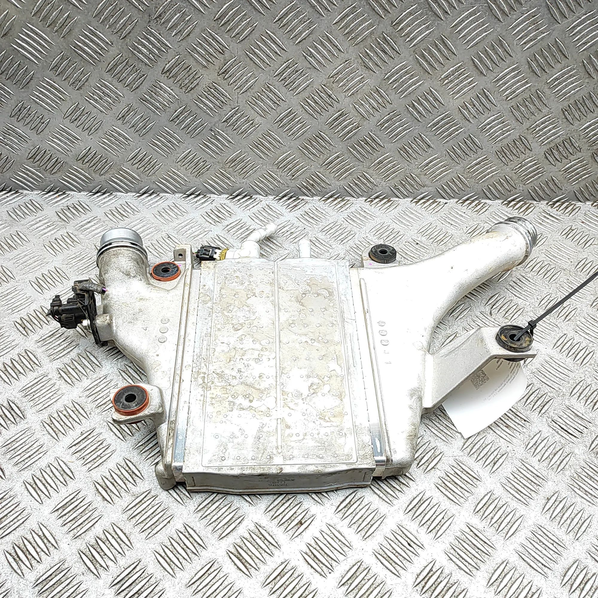 Toyota Hilux Intercooler radiator
