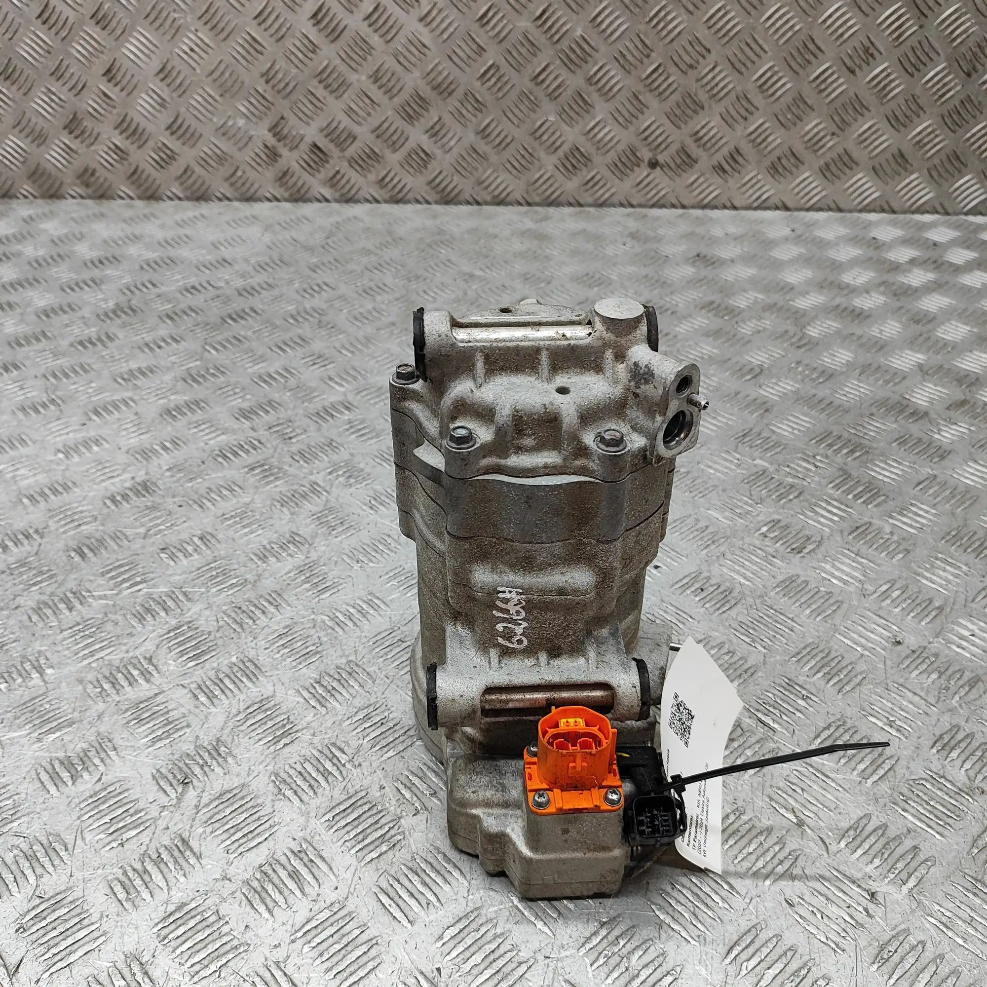 Kia Niro Air Condition A/C Pump 977E1-AO000 Air Condition A/C Pump KIA NIRO (II...
