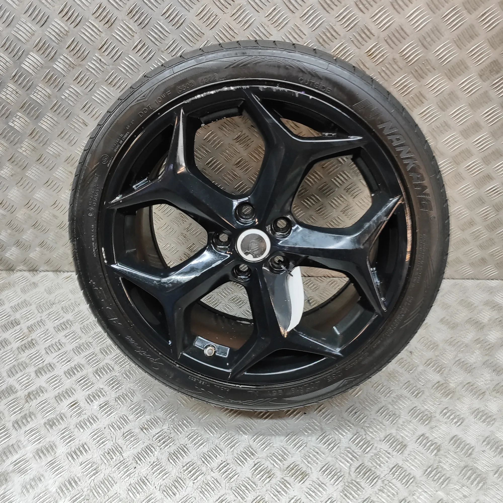 Ford Focus Alloy Wheel