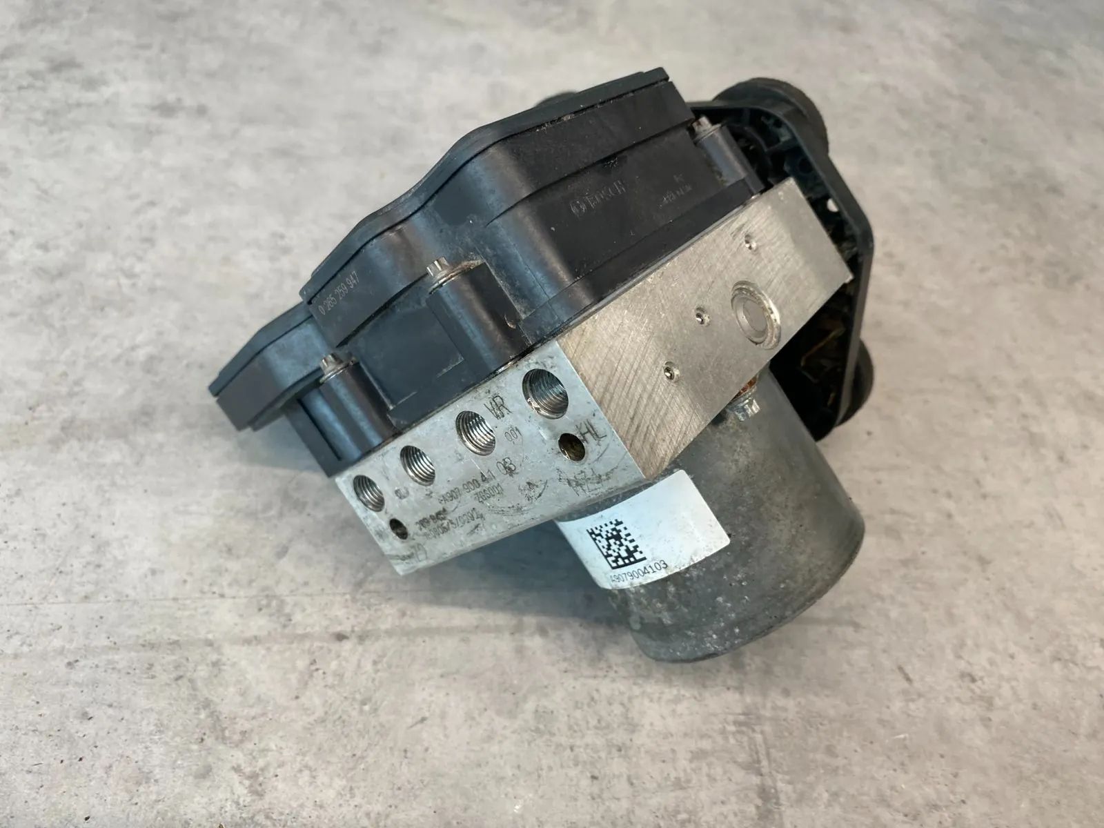 Mercedes-Benz Sprinter (W907 / W910)  ABS pump A9079004103, a9079004109| ABS Pump MERCEDES-BEN...