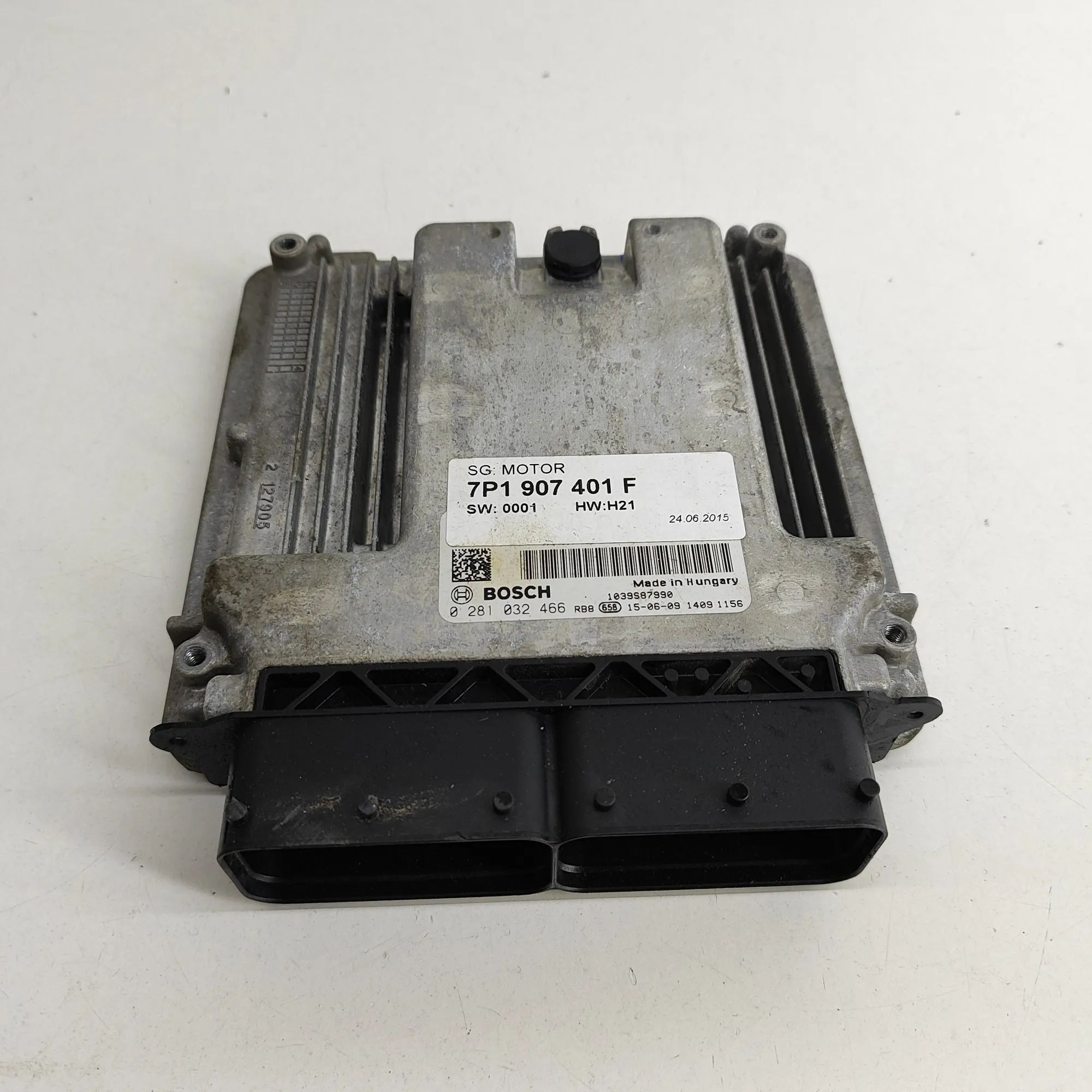 Volkswagen Touareg Engine Control Unit