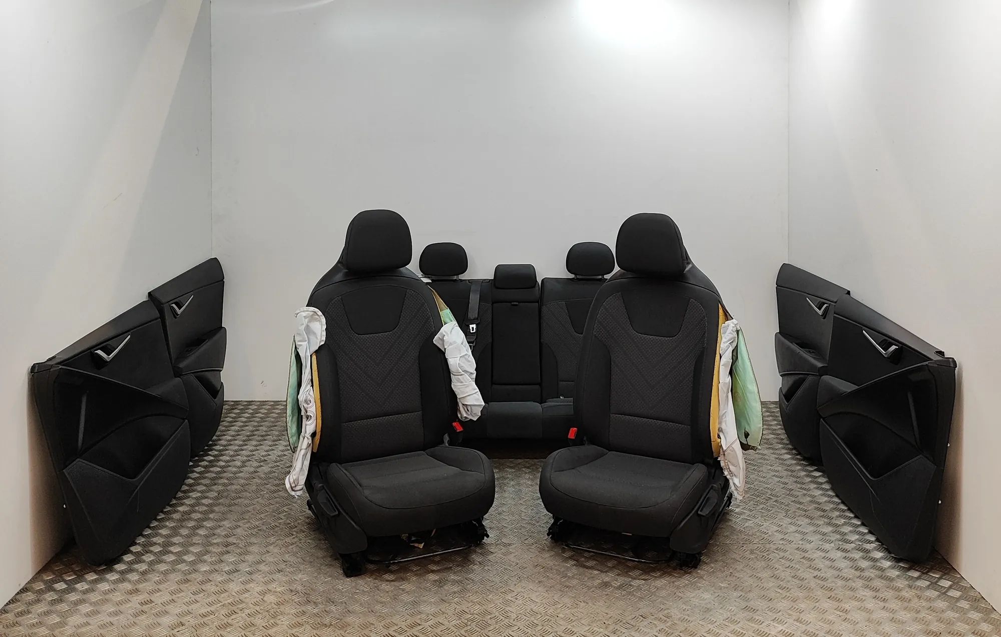 Kia Niro Interior Seats W/ Door Cards Kit 83711-AT000, 83721-AT000, 82331-AT000 Interior ...