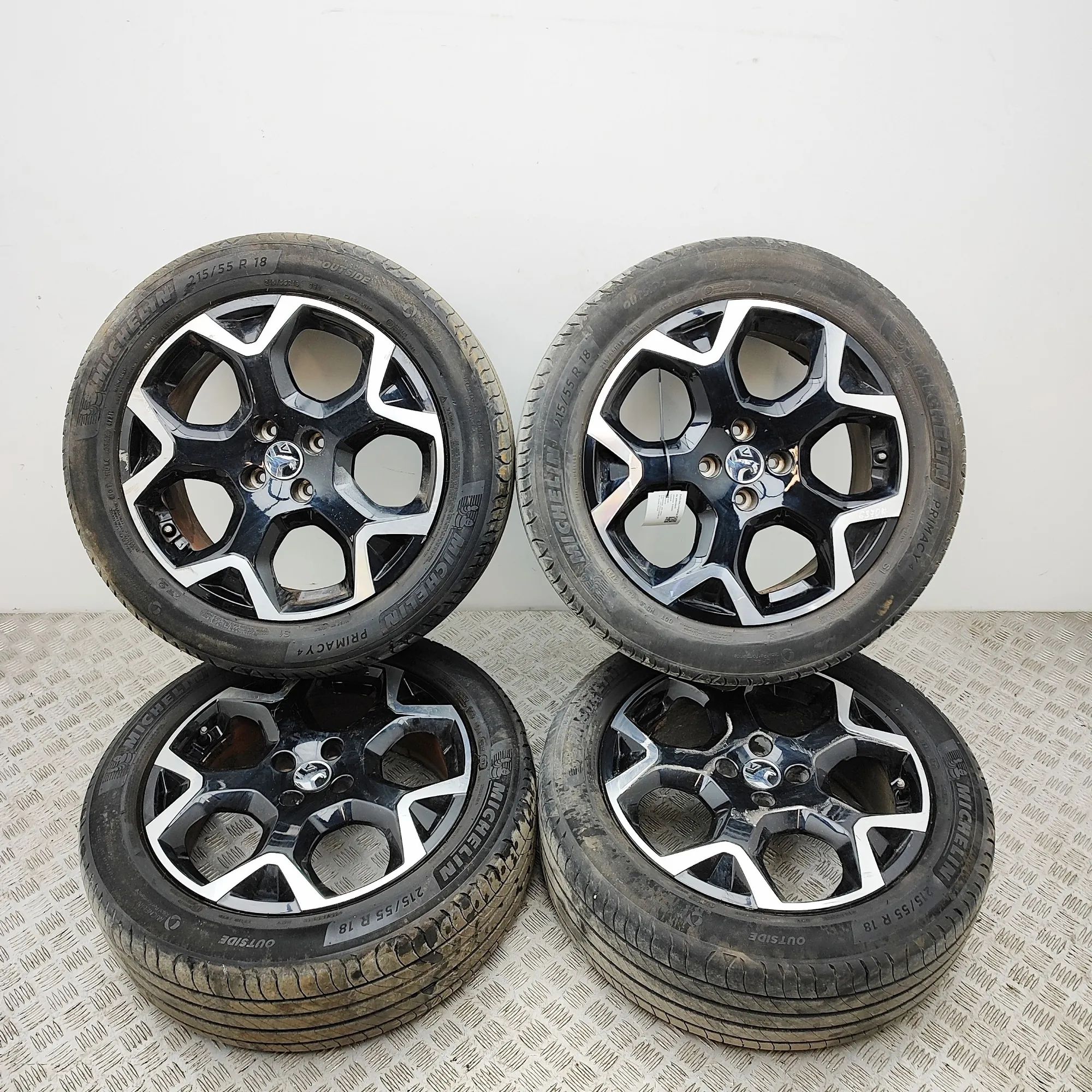 Opel Mokka (B) Alloy Wheel Set 9835097680 Alloy Wheel Set OPEL MOKKA (2020-......