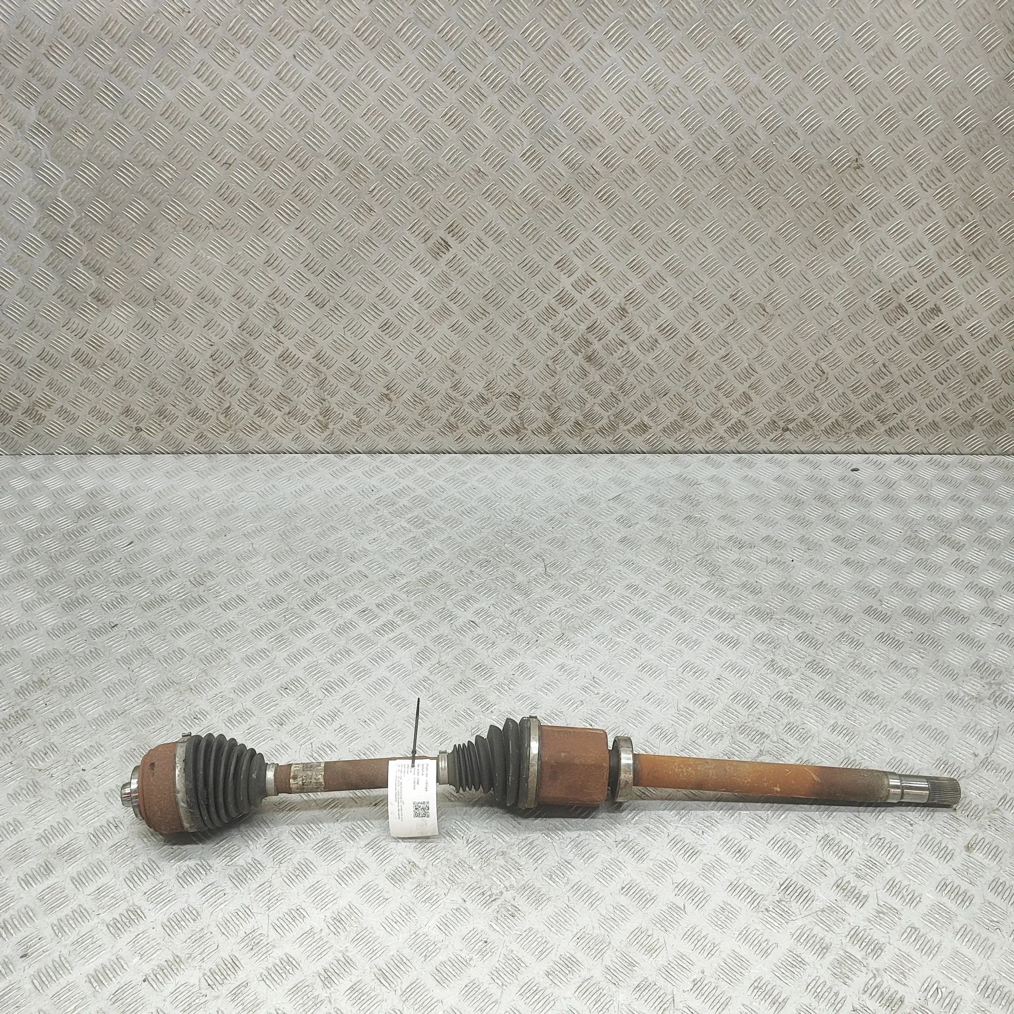 Mercedes-Benz Sprinter (W907 / W910)  Front Right Driveshaft A9103303700 Front Right Driveshaft MERCEDES-BEN...