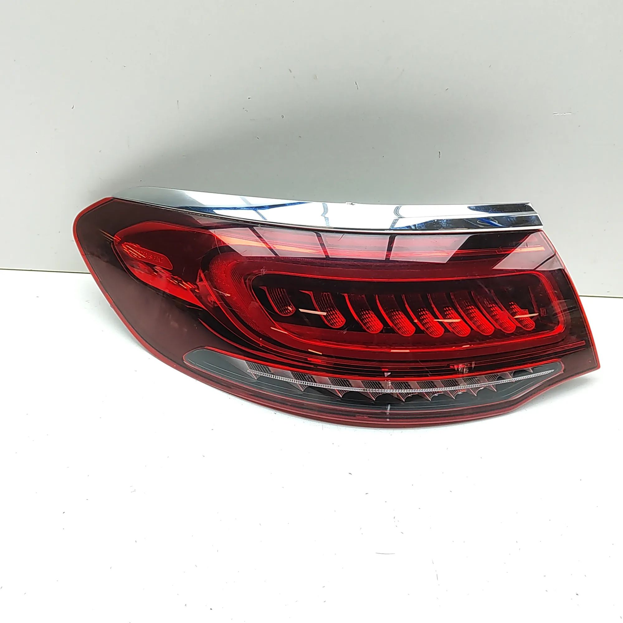 Mercedes-Benz GLC (X253) Rear Left Tail Light A2539060802 Rear Left Tail Light MERCEDES-BENZ ...