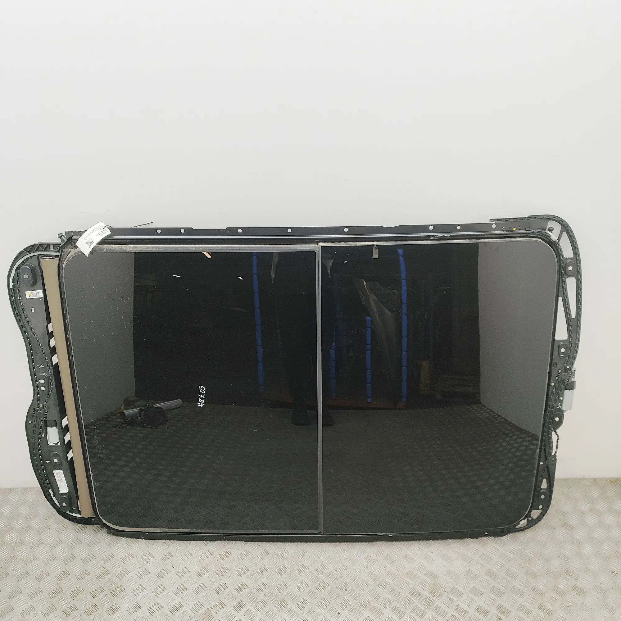 Porsche Cayenne Sunroof 7P0959591B, 7P0959591C, 7P0877041C Sunroof PORS...