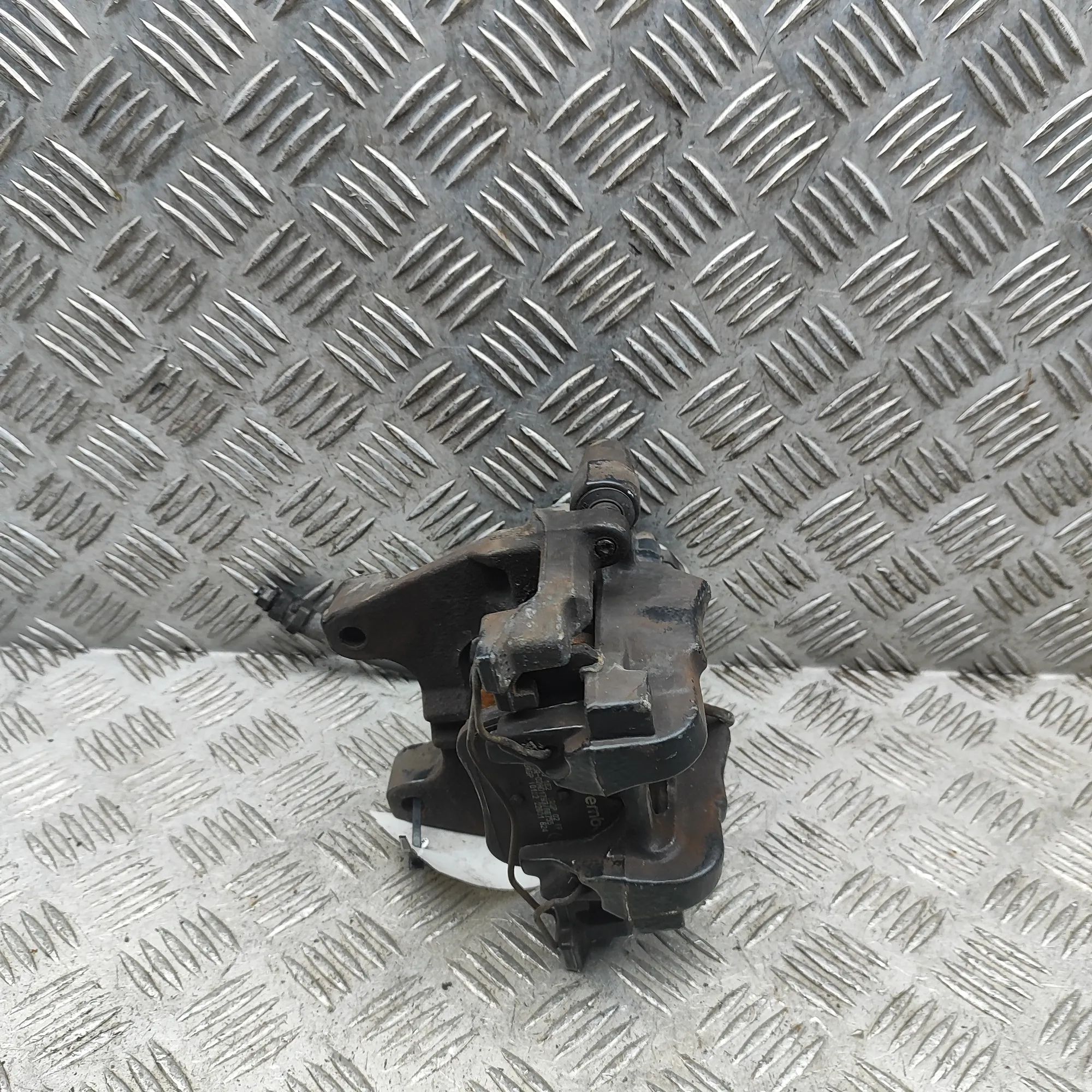 Audi Q3 (F3) Rear Left Brake Caliper 83A615405D Rear Left Brake Caliper AUDI Q3 (Spo...