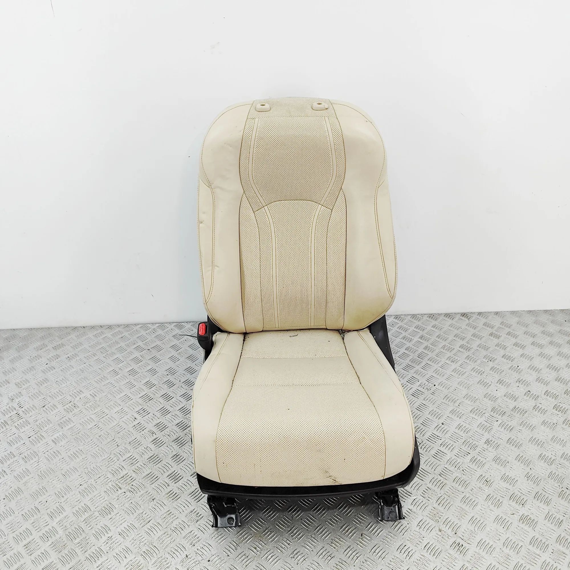 Lexus RX Front Left Seat 72020-48121 Front Left Seat LEXUS RX (_L2_) (20...
