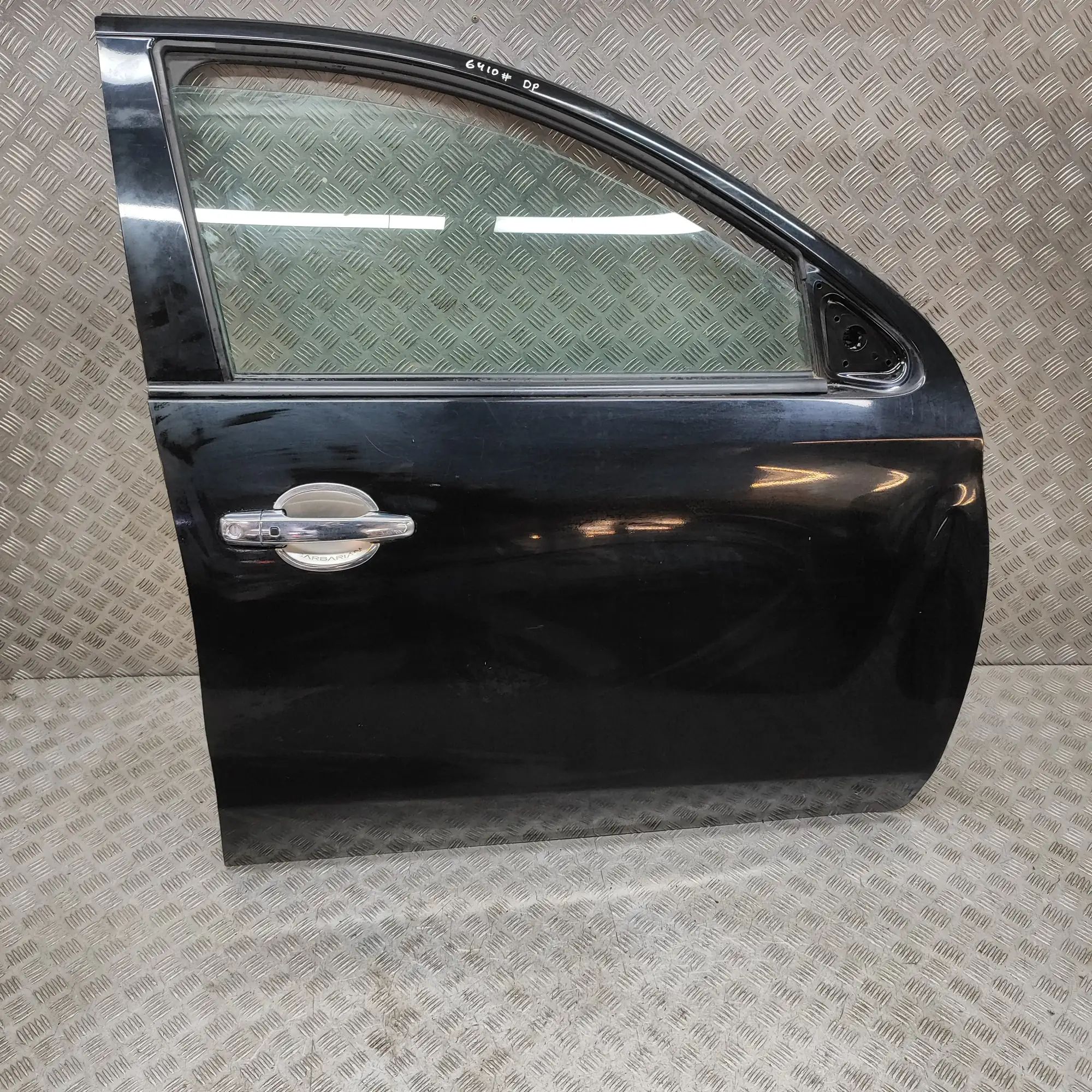 Mitsubishi Eclipse Cross Front Right Door 5700B794 Front Right Door MITSUBISHI L (200 / T...