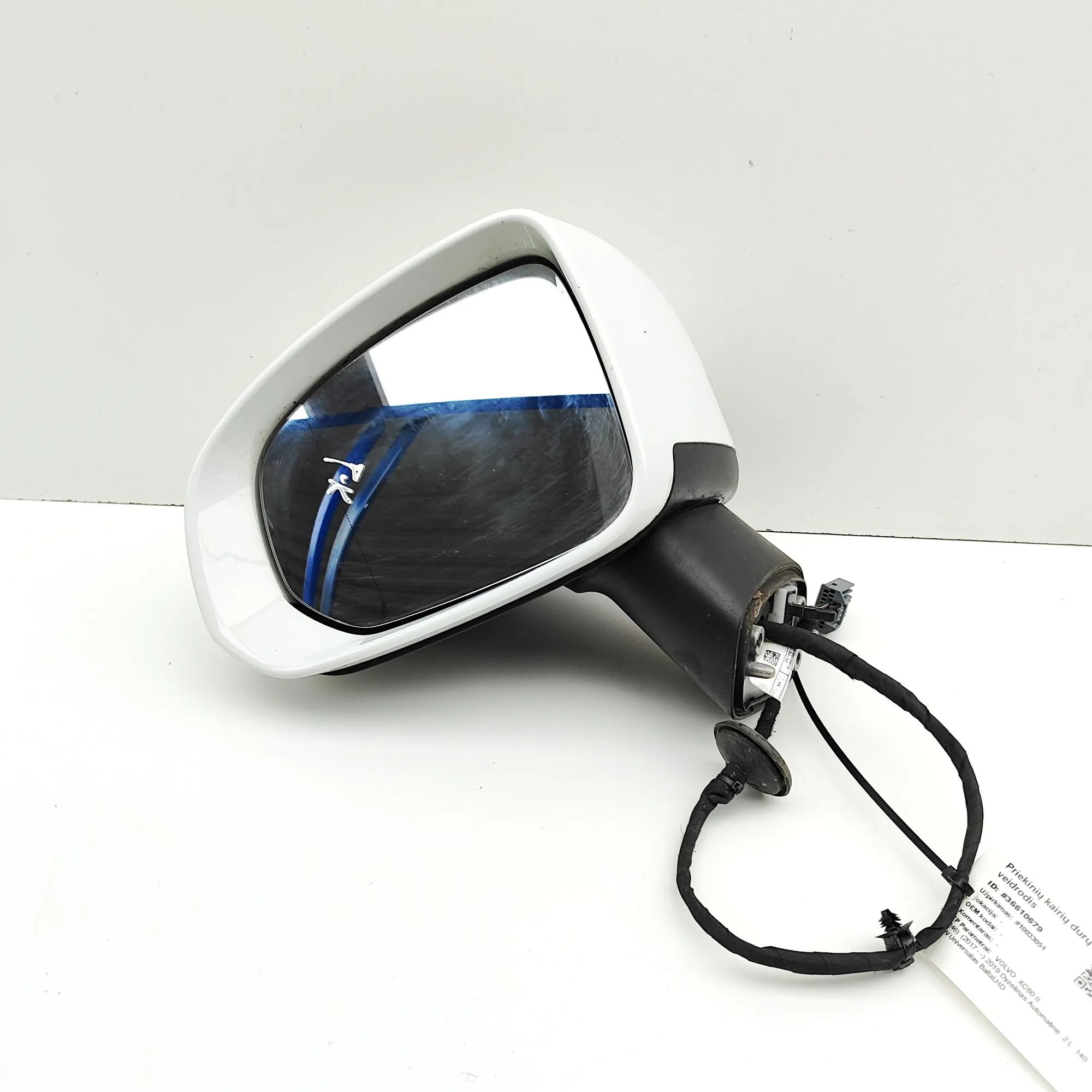 Volvo XC60 Left Side Wing Mirror 31424850 Left Side Wing Mirror VOLVO XC60 (II 2...