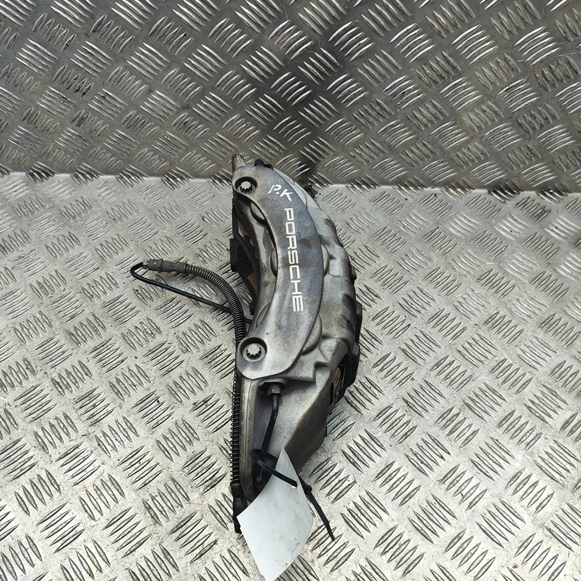 Porsche Cayenne Front Left Brake Caliper 9Y0615105, 7PP615123BM5, 7PP615123, 9Y0615105FK...
