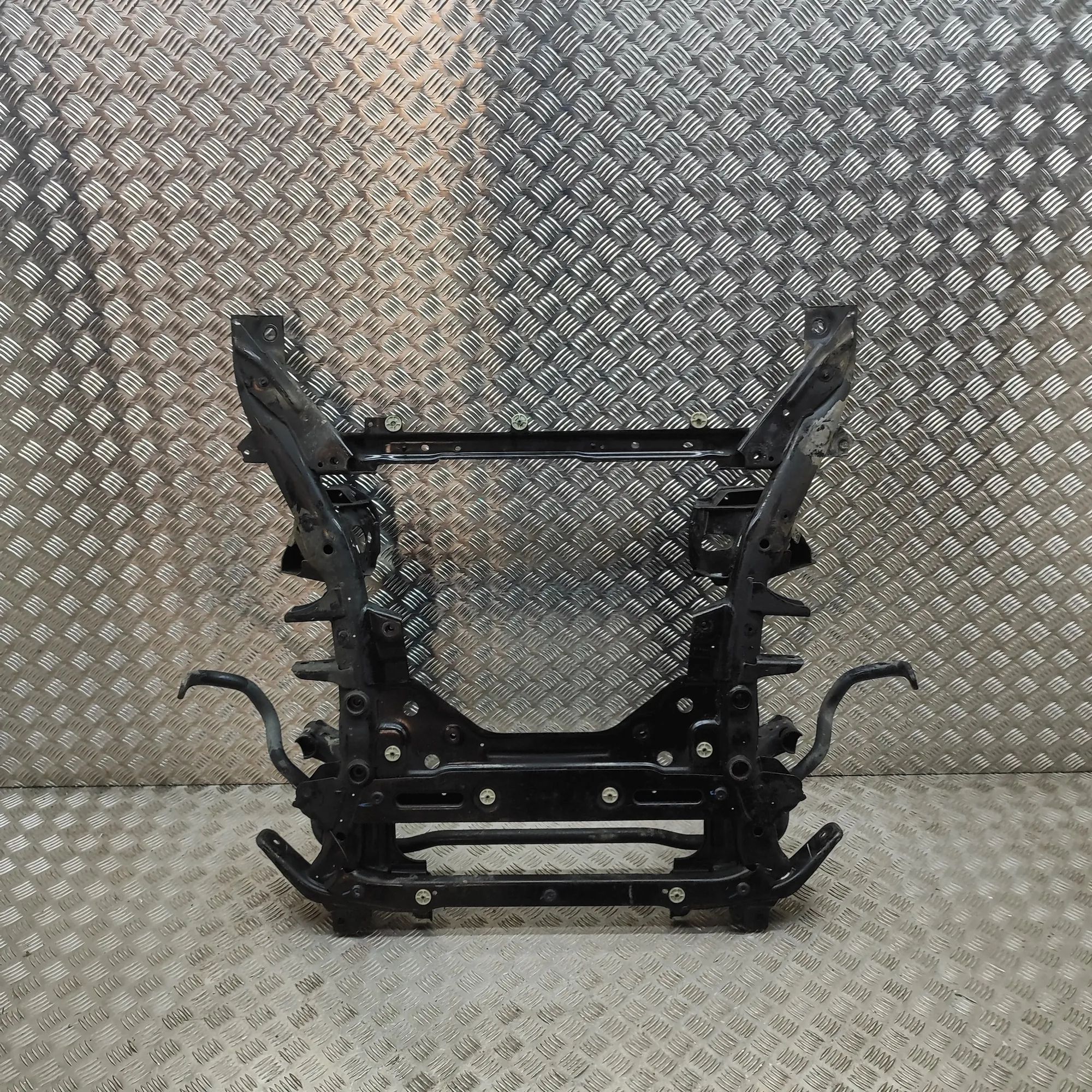 BMW X5 (G05) Front subframe 6863402, 6866687 Front Subframe BMW X5 (F15, F8...