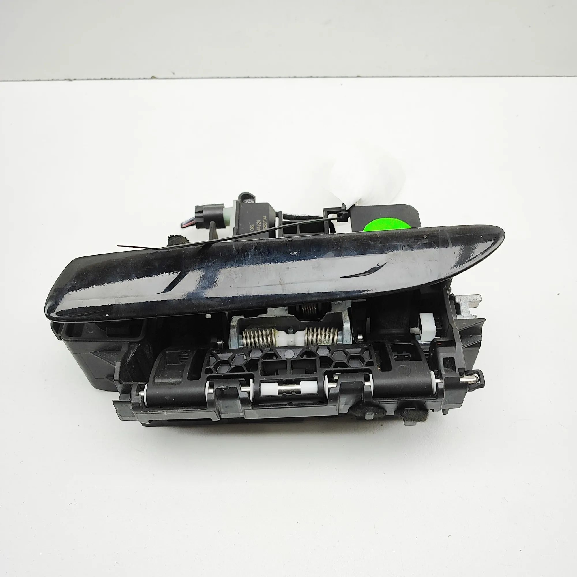 Porsche 911 (992) Front Left Door Exterior Handle 992837205J, 992837885G Front Left Door Exterior...