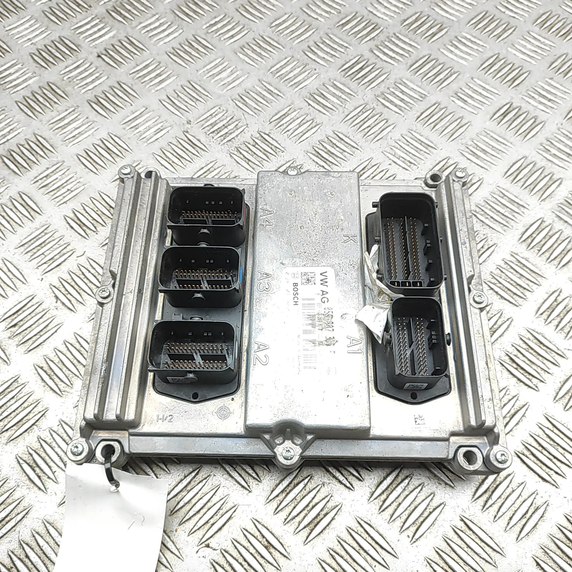 Audi A4 (B9) Engine Control Unit 059907309F, 0281031650, 1039S80907, 8W0907401E ...